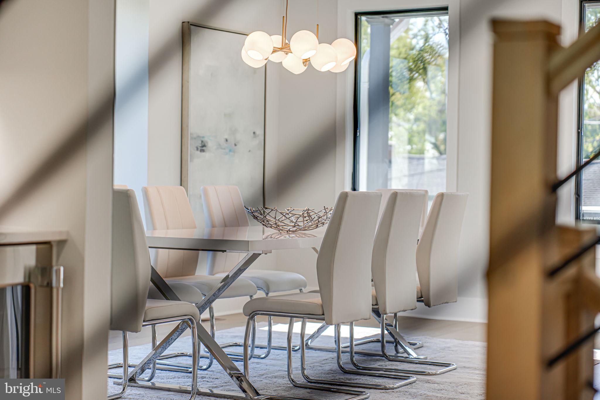 BROYHILL HEIGHTS - Residential