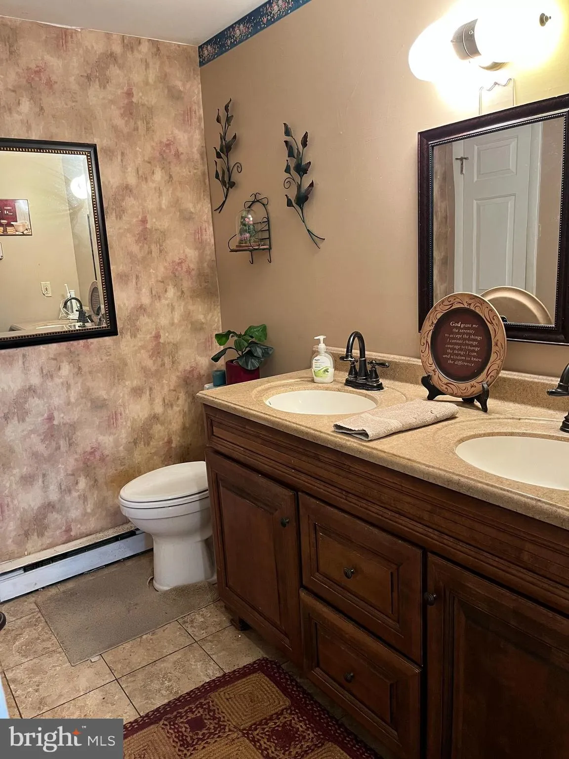 Hagerstown, Maryland 21742, United States, 4 Bedrooms Bedrooms, ,3 BathroomsBathrooms,Residential,Contingent,232354