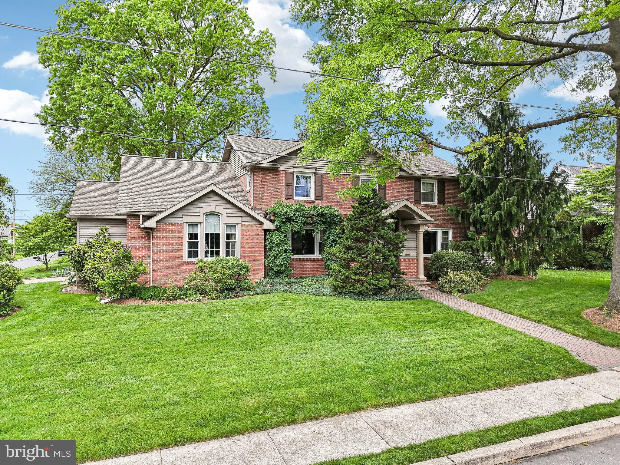 Kutztown, Pennsylvania 19530, United States, 4 Bedrooms Bedrooms, ,4 BathroomsBathrooms,Residential,Pending,135133