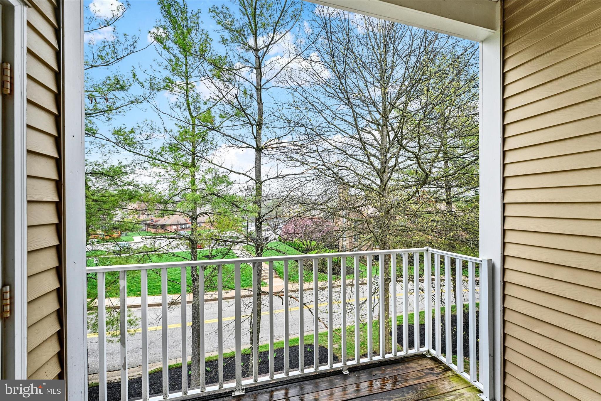 FALLS GABLE - Residential