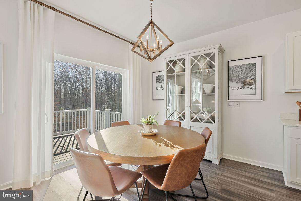 WEST WIND - Residential