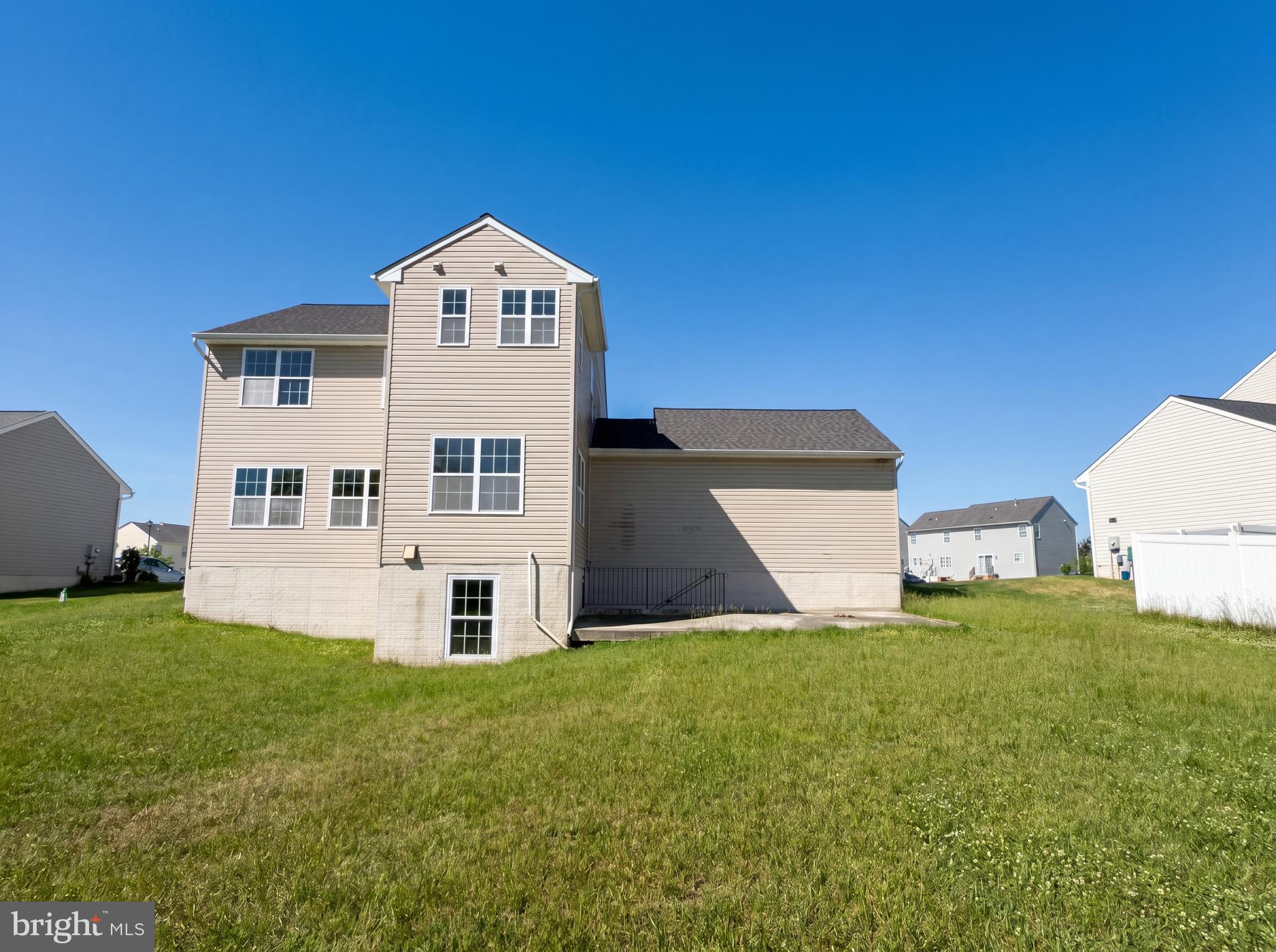 176 BELLFLOWER LANE