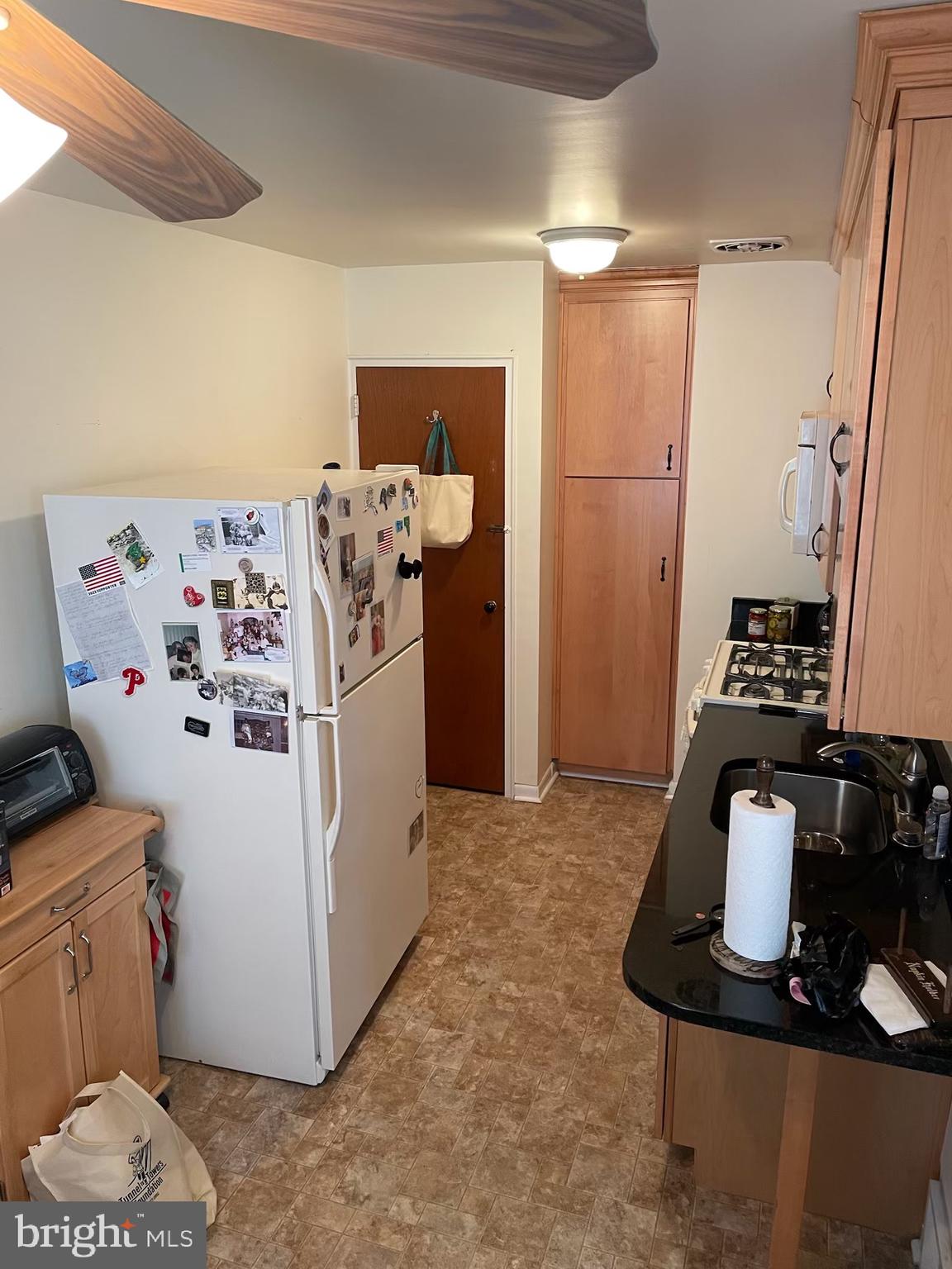 MAYFAIR - Residential