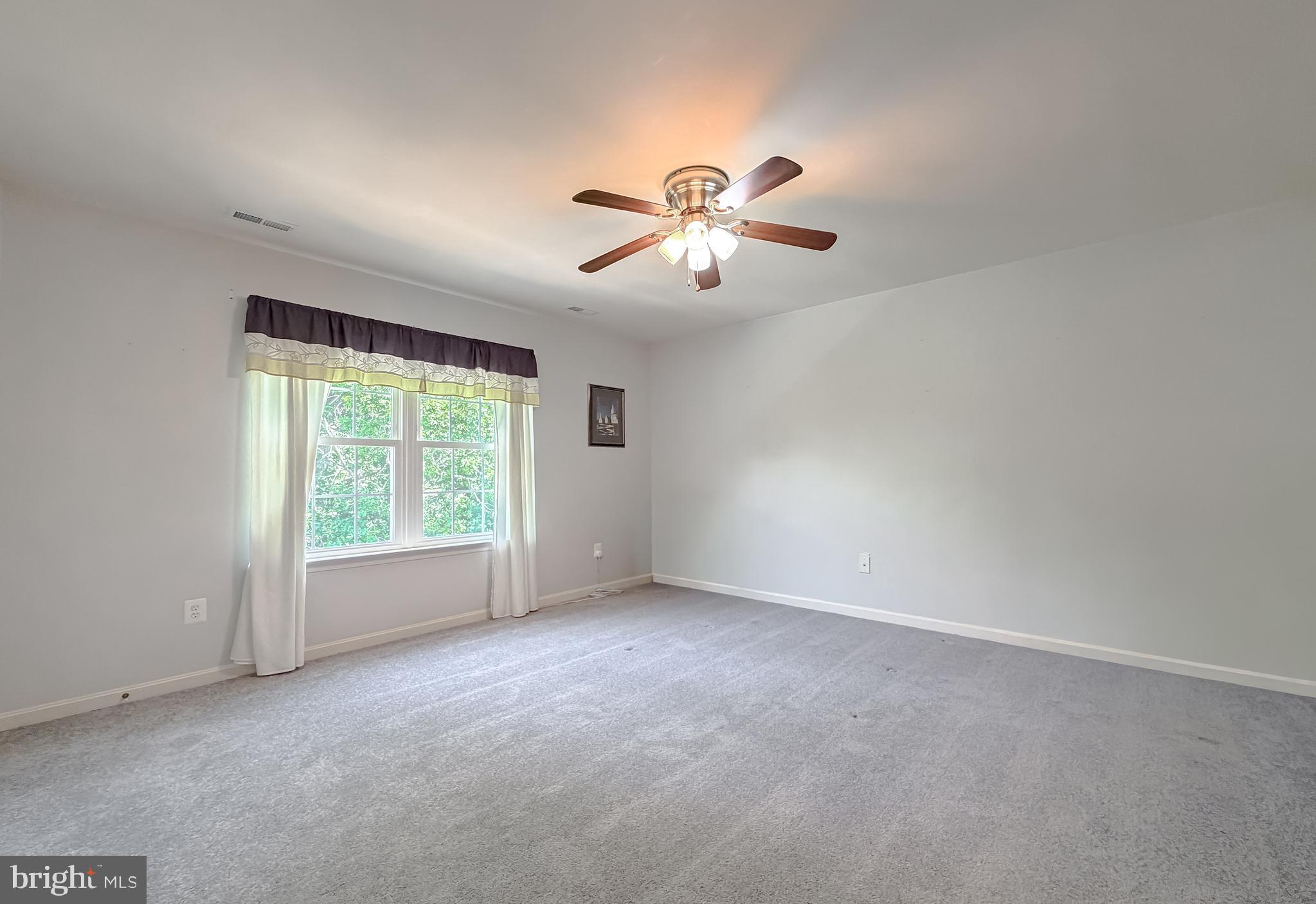 KINGSTON ESTATES - Residential