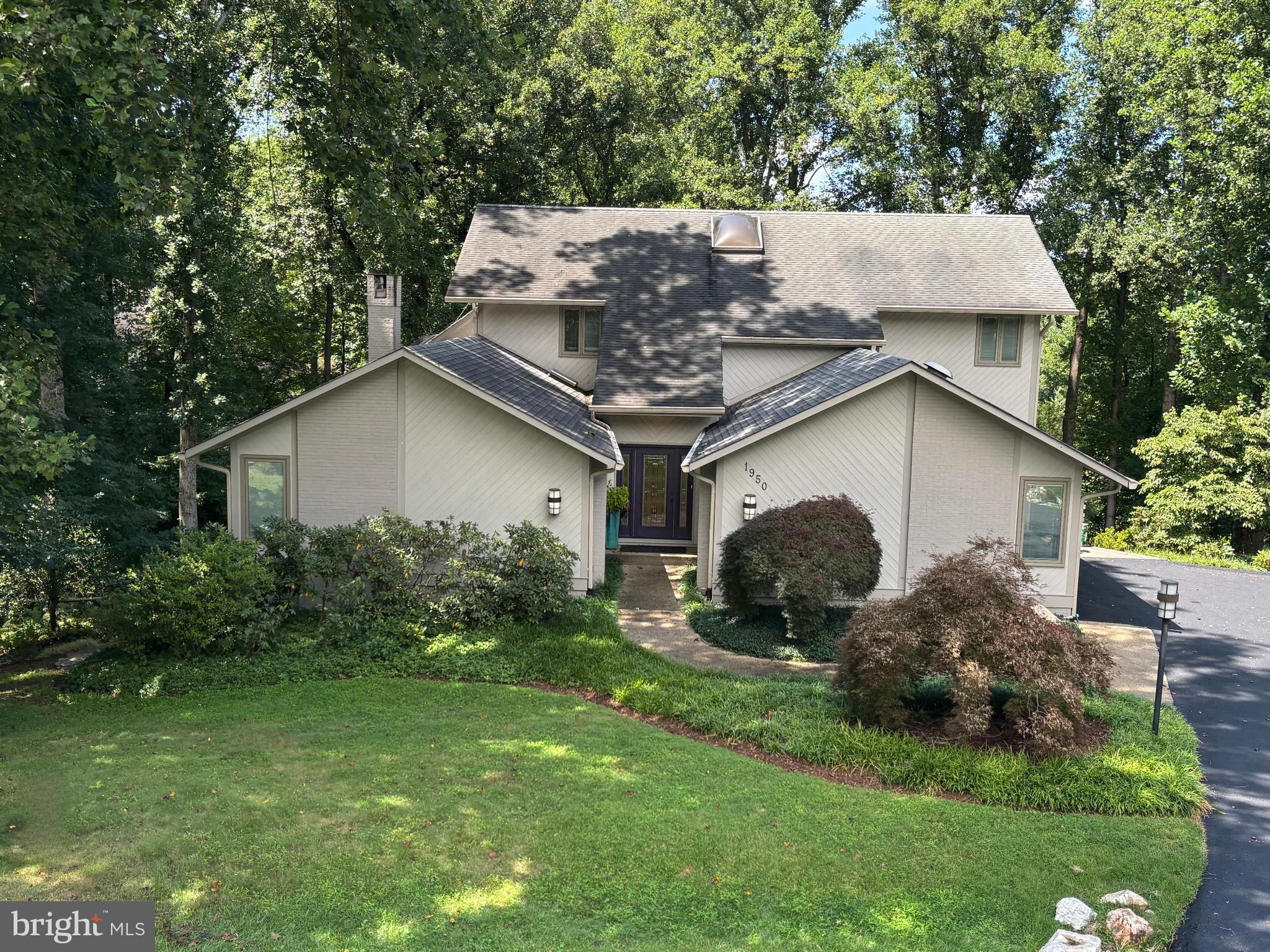 1950 LIMB TREE LANE