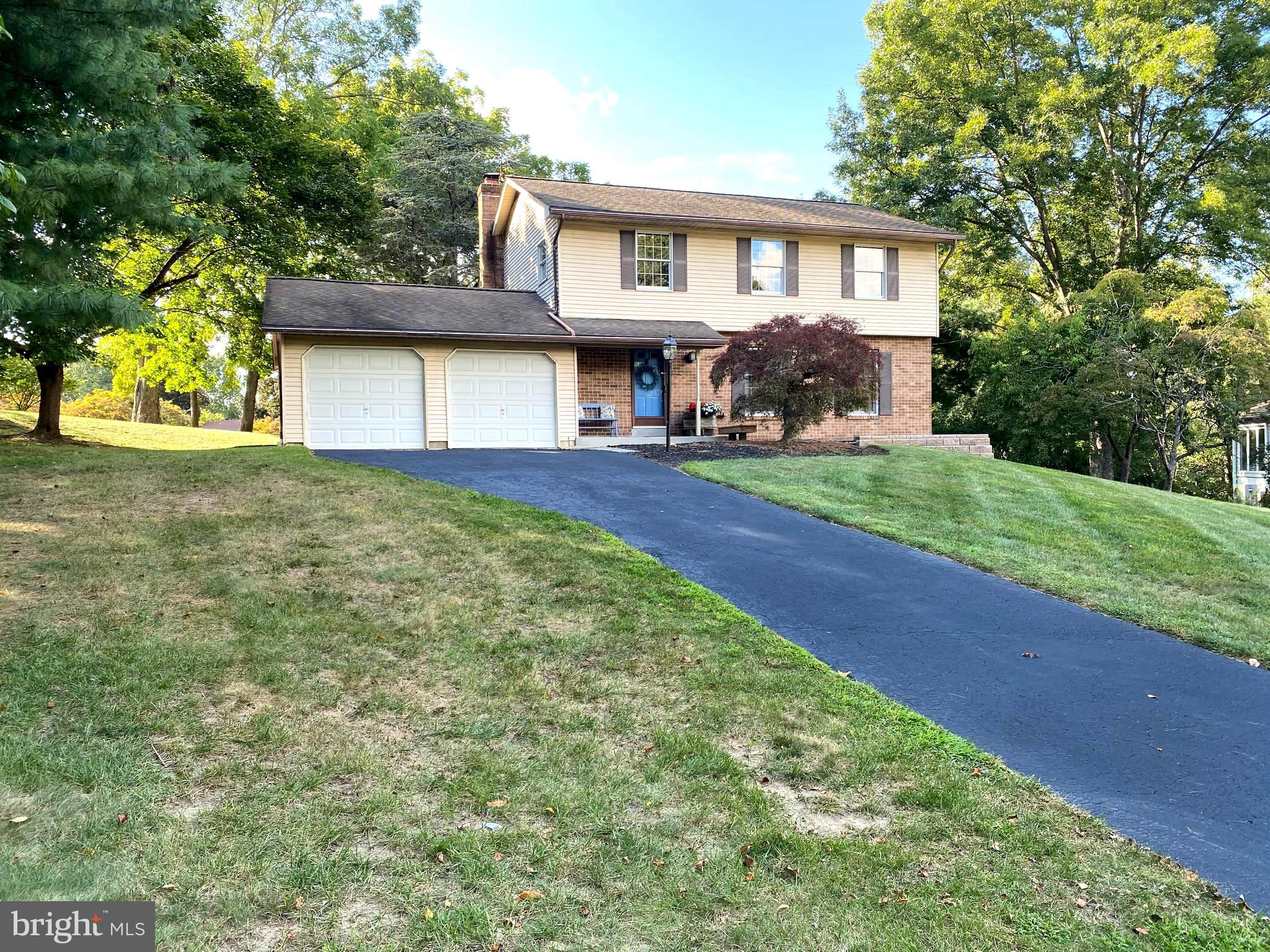 4661 PALOMINO COURT