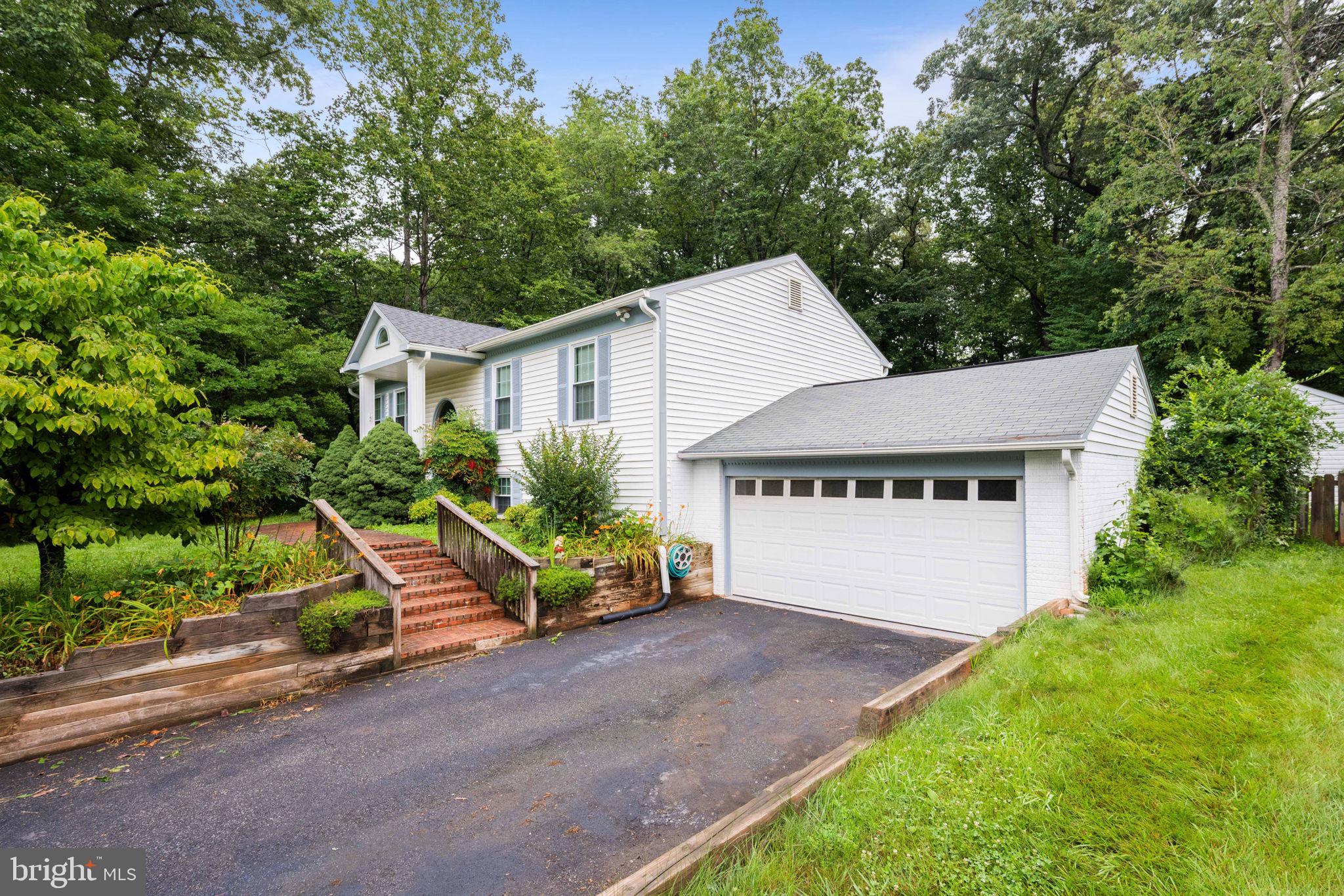 BRADLEY FOREST - Residential Lease