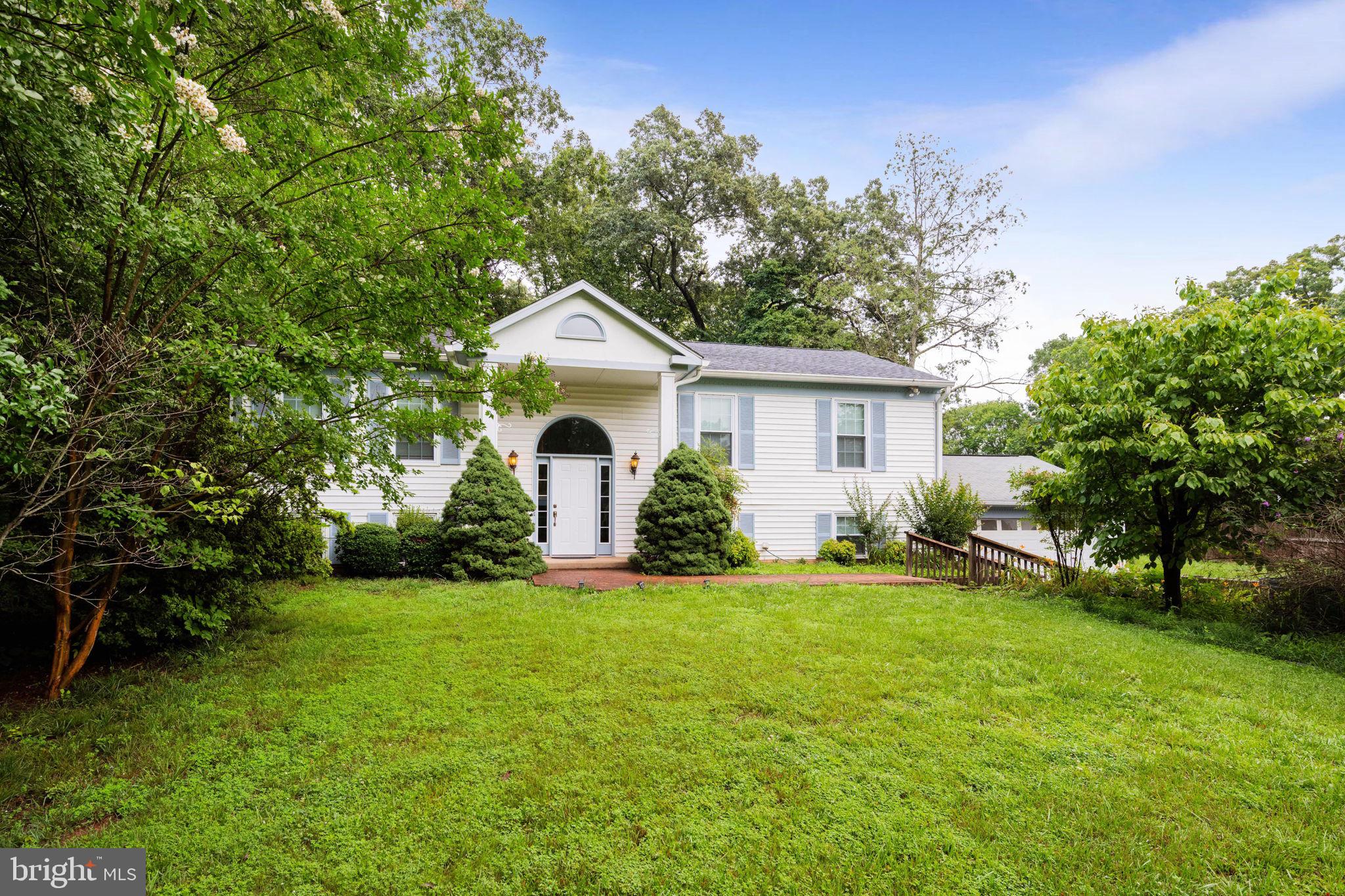 BRADLEY FOREST - Residential Lease