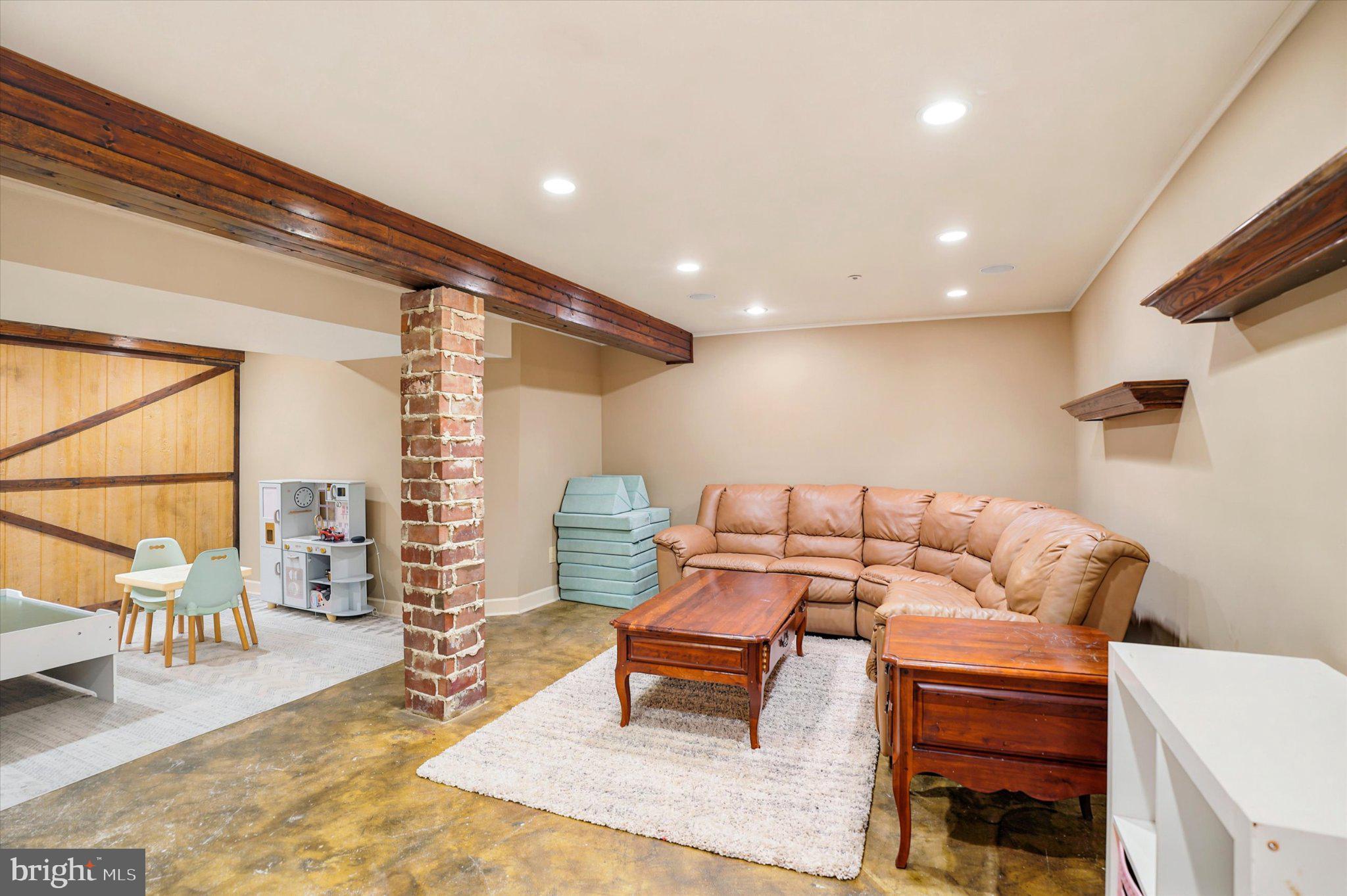 POWDER MILL - Residential