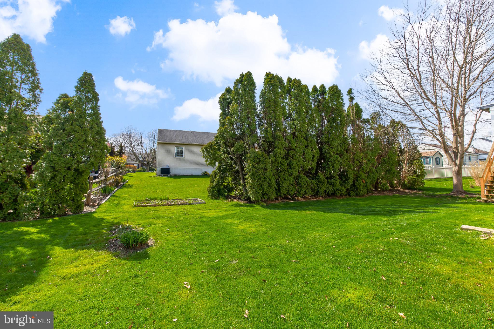 NEW  HOLLAND - Residential