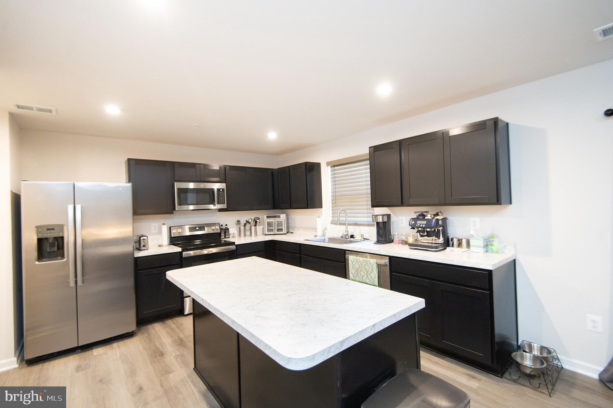 HERON POINT - Residential