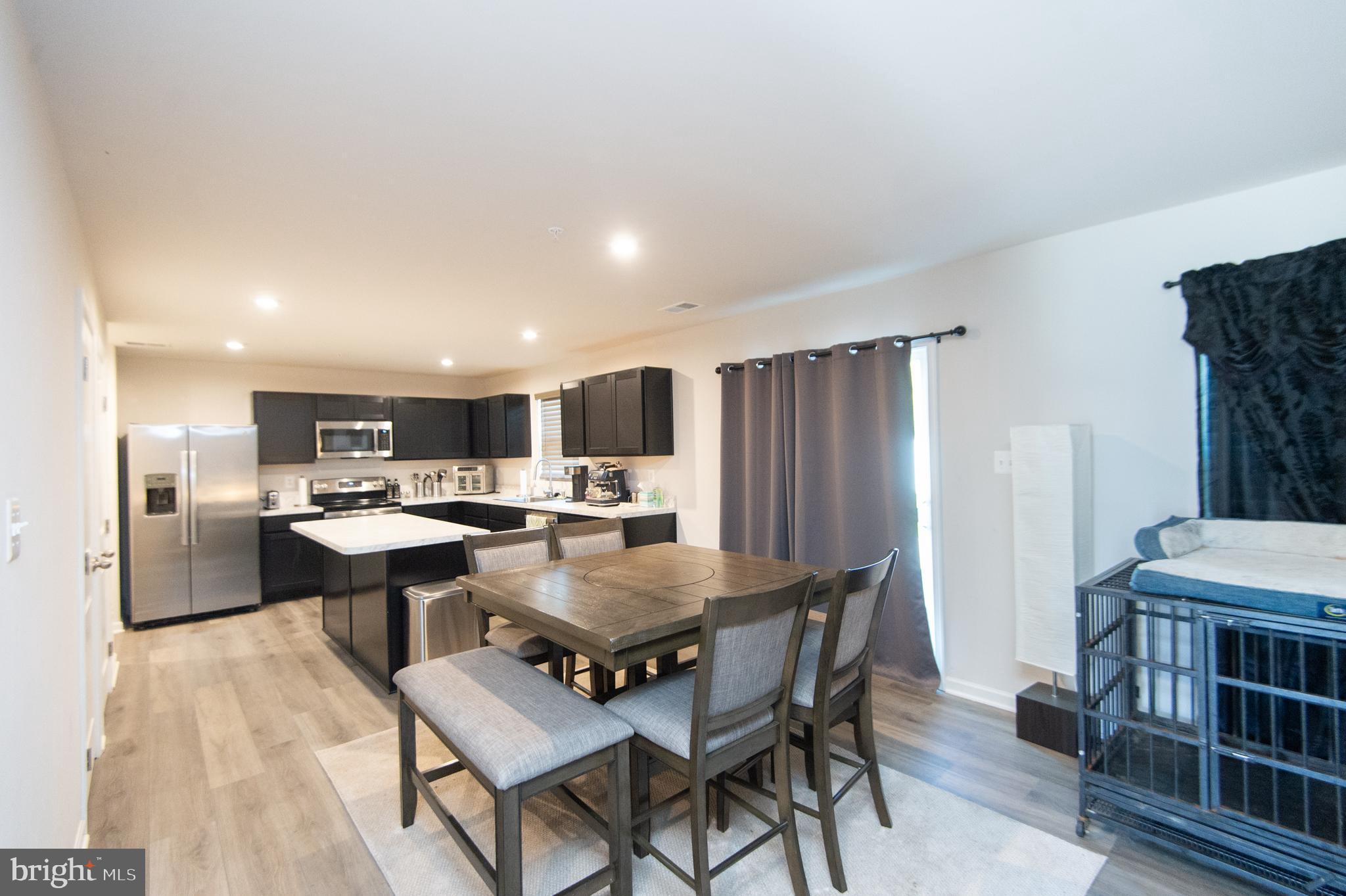 112 MARINERS WAY