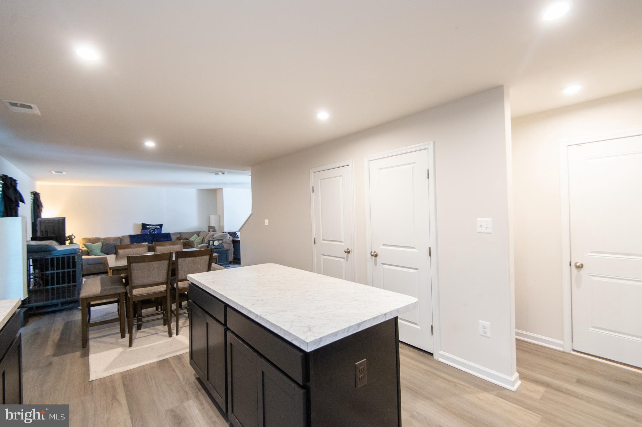 HERON POINT - Residential