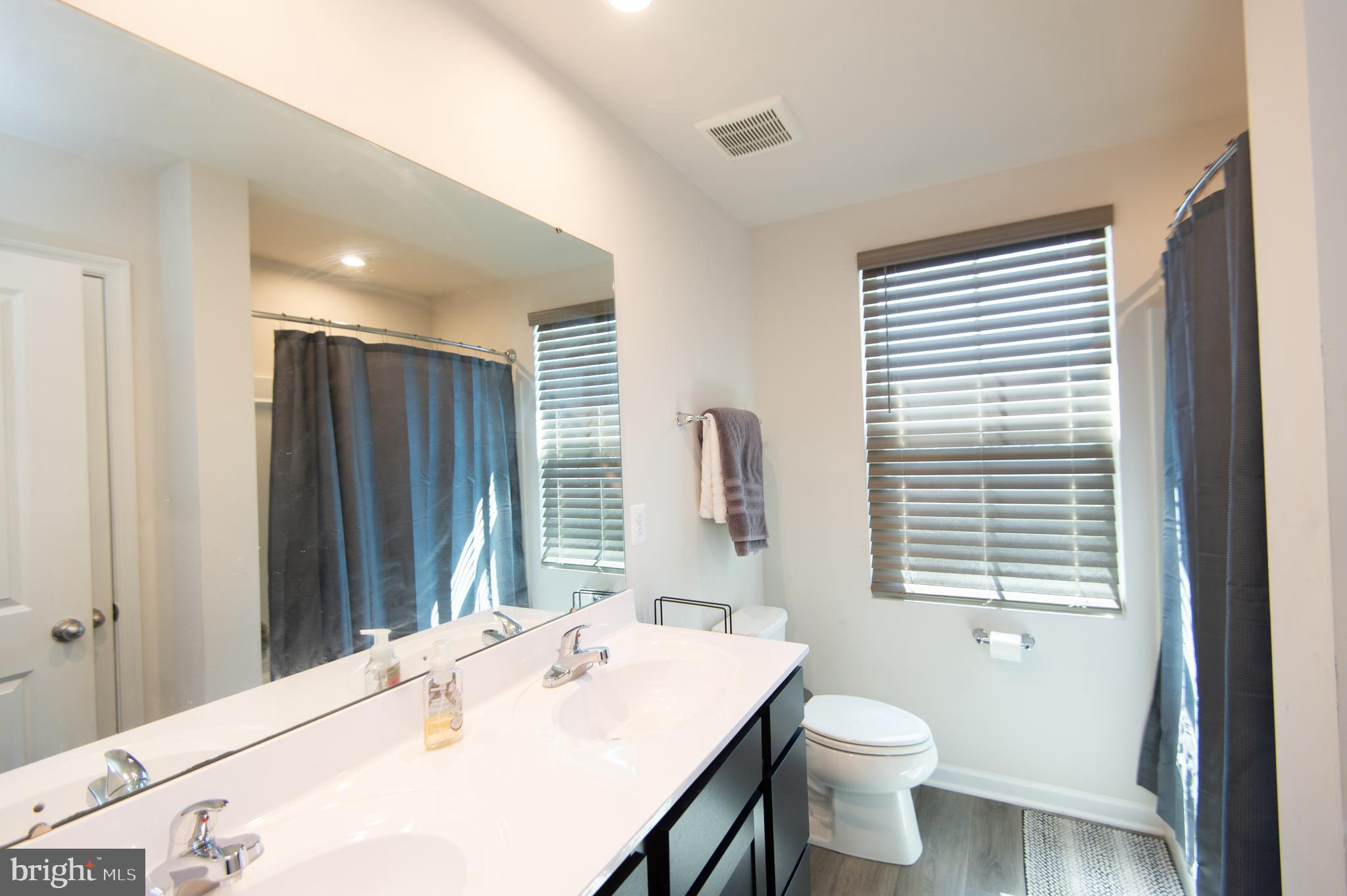 HERON POINT - Residential