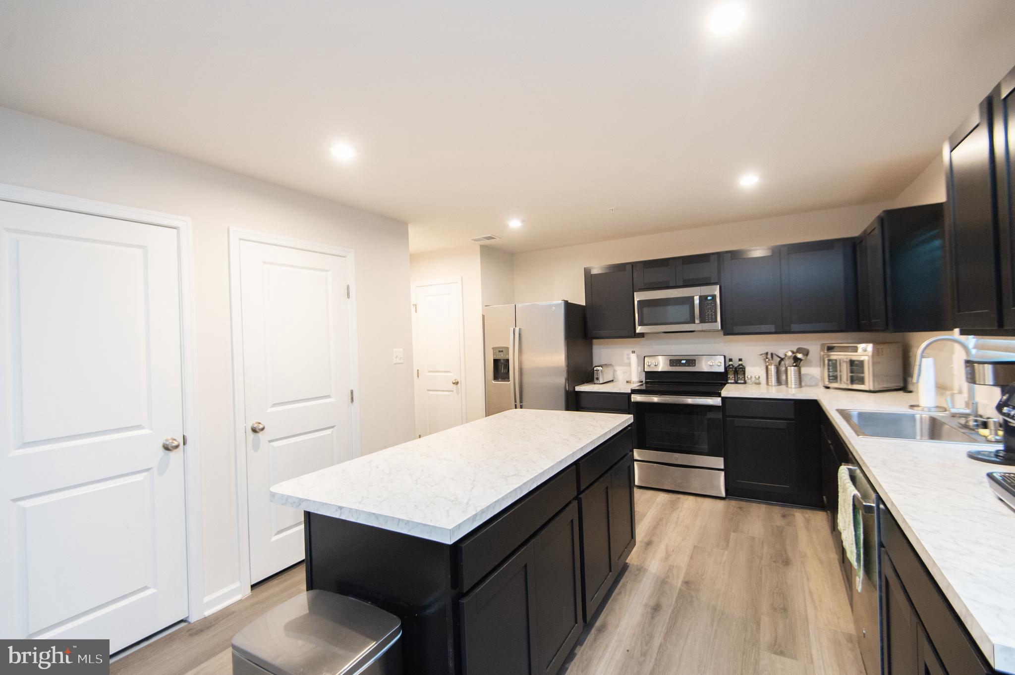 HERON POINT - Residential