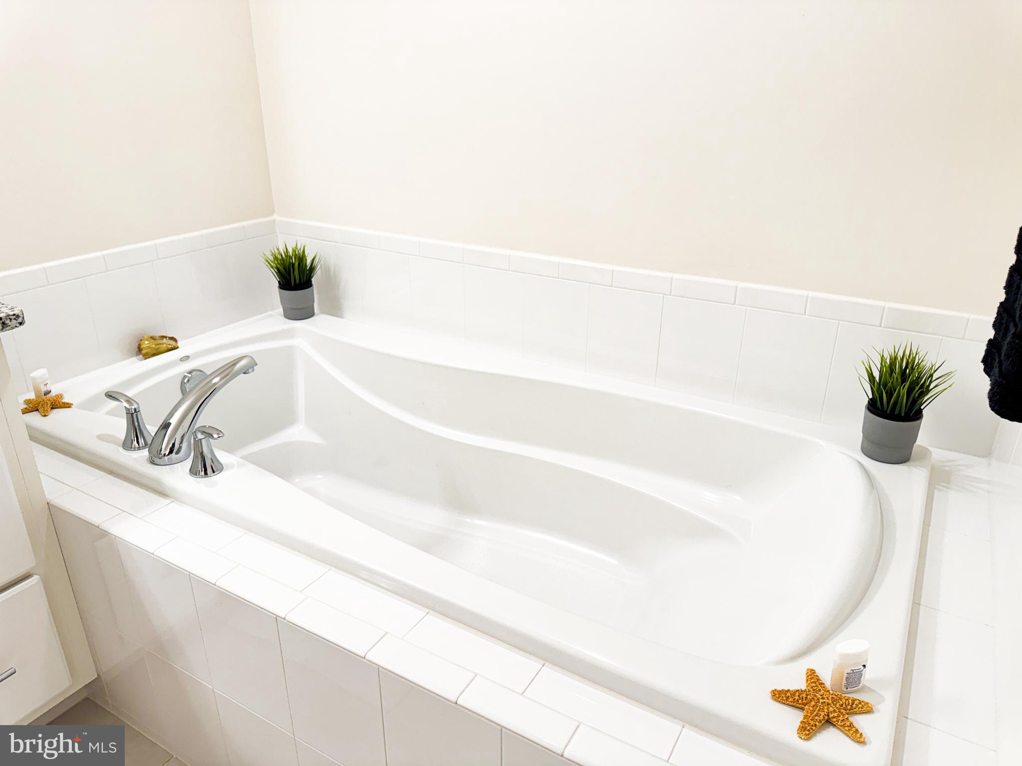 GLASCOCK FIELD AT STONE RIDGE - Residential