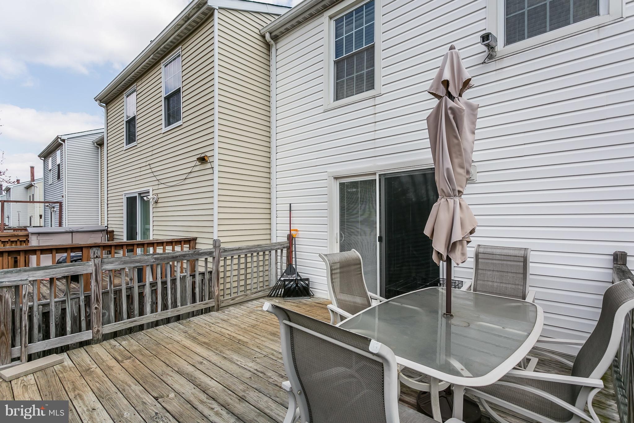 RIDGELYS CHOICE - Residential