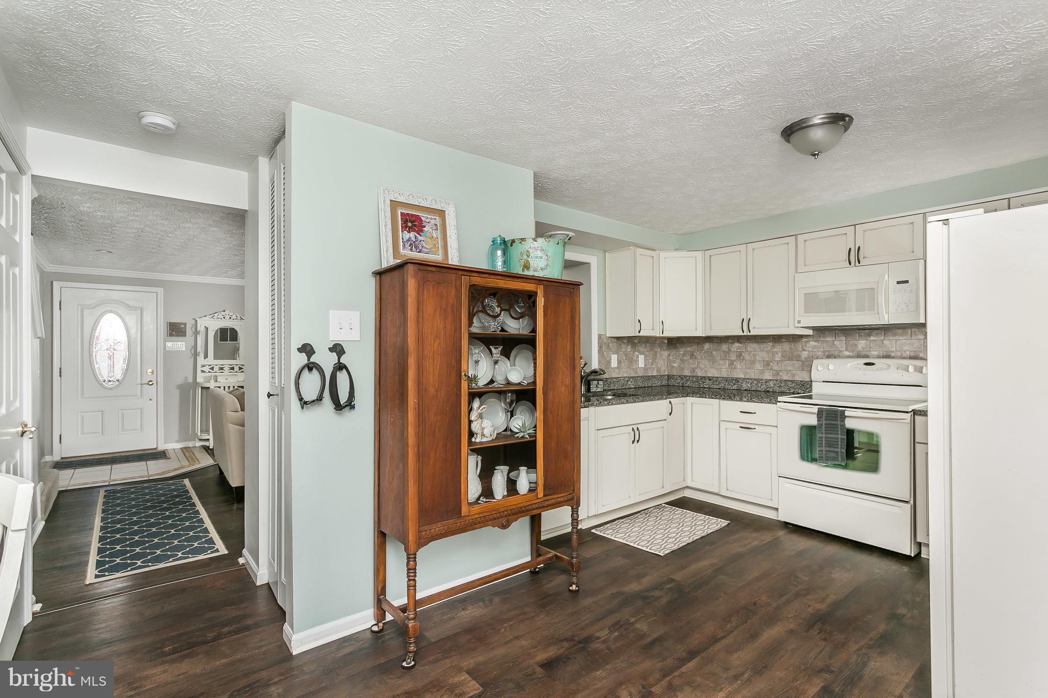 RIDGELYS CHOICE - Residential