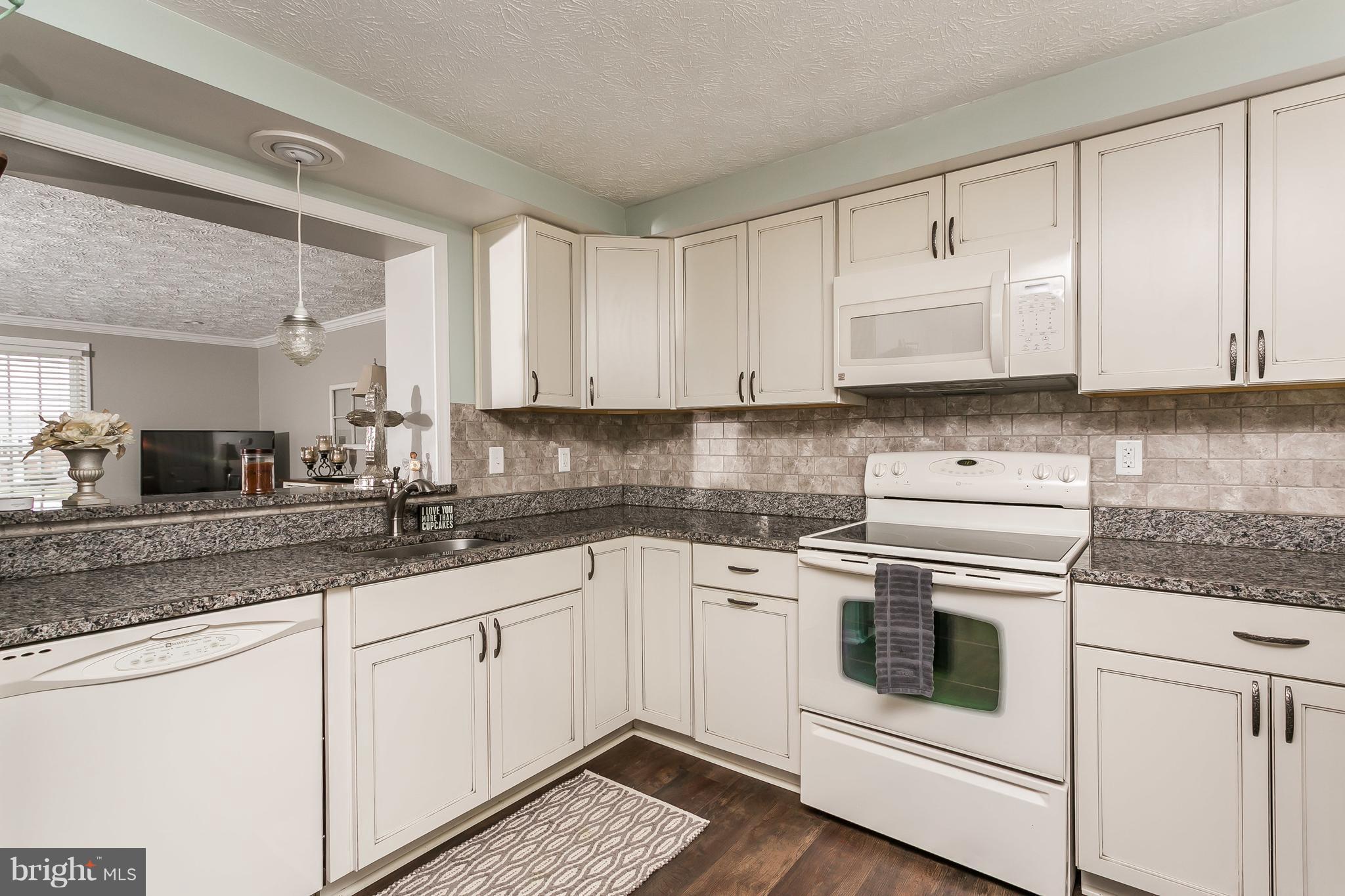 RIDGELYS CHOICE - Residential