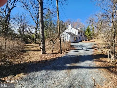 6700 Pyle Road, Bethesda, MD MLS: MDMC2169696