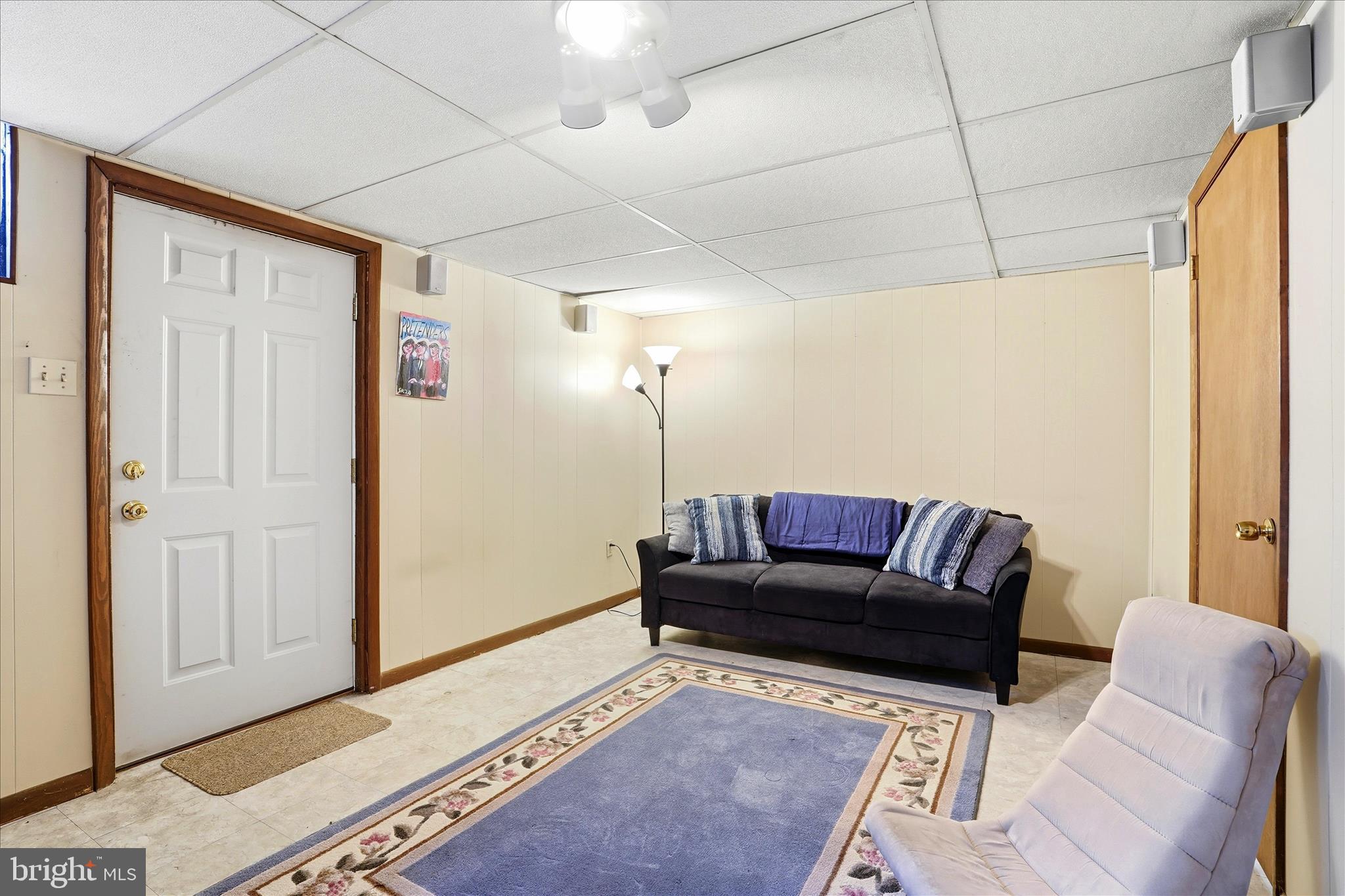 WASHINGTON COURT - Residential