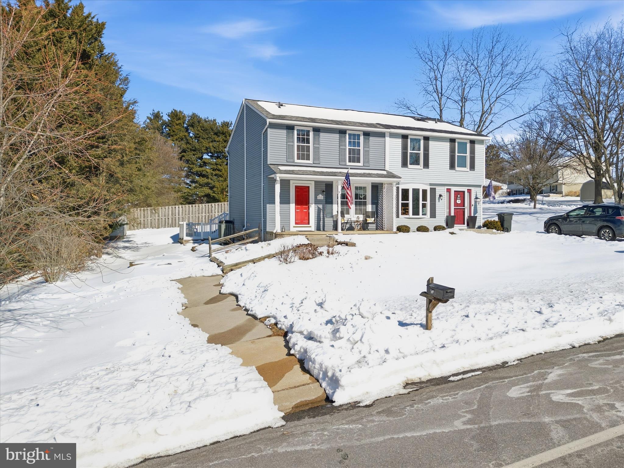 WASHINGTON COURT - Residential