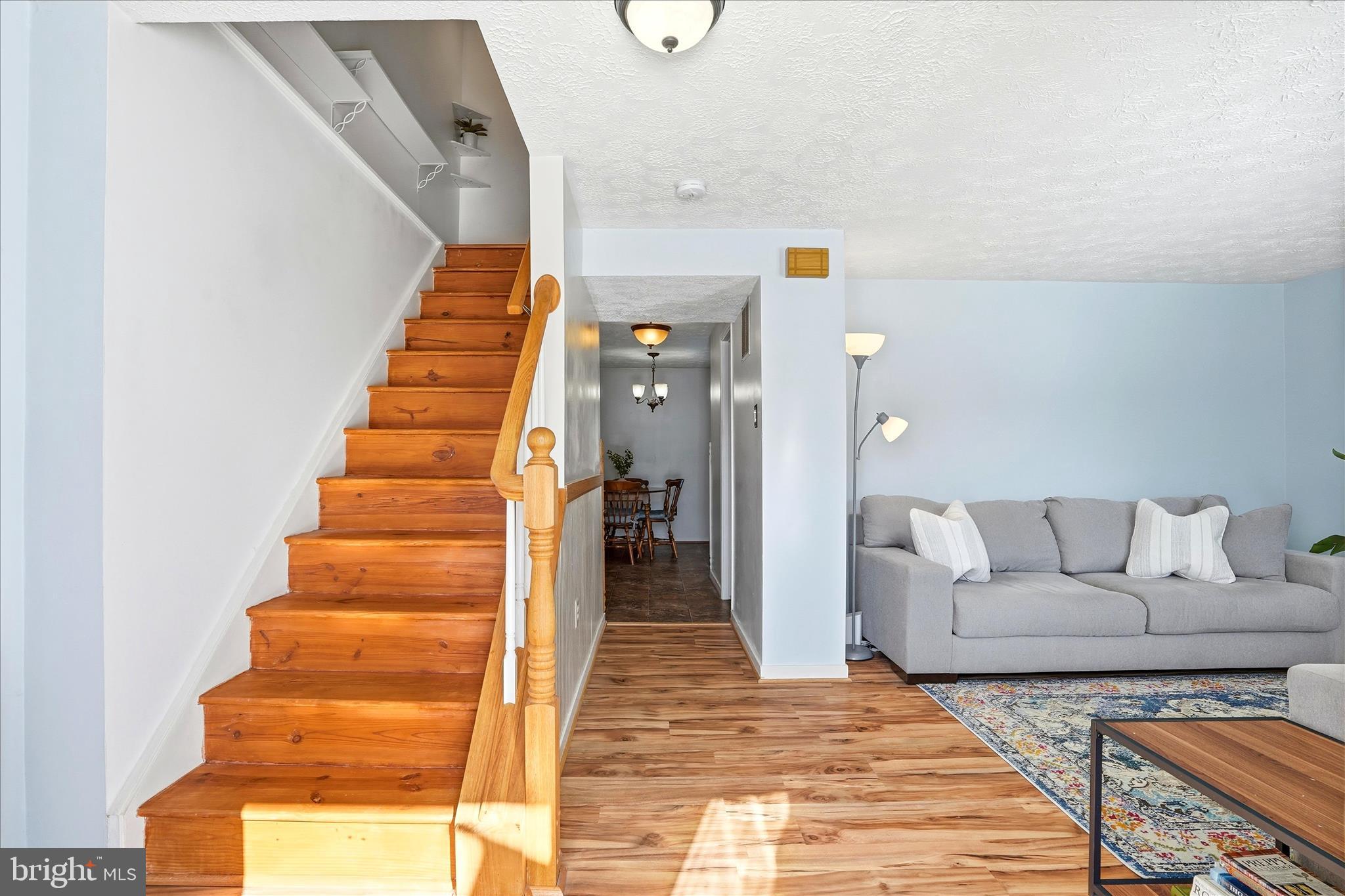 WASHINGTON COURT - Residential