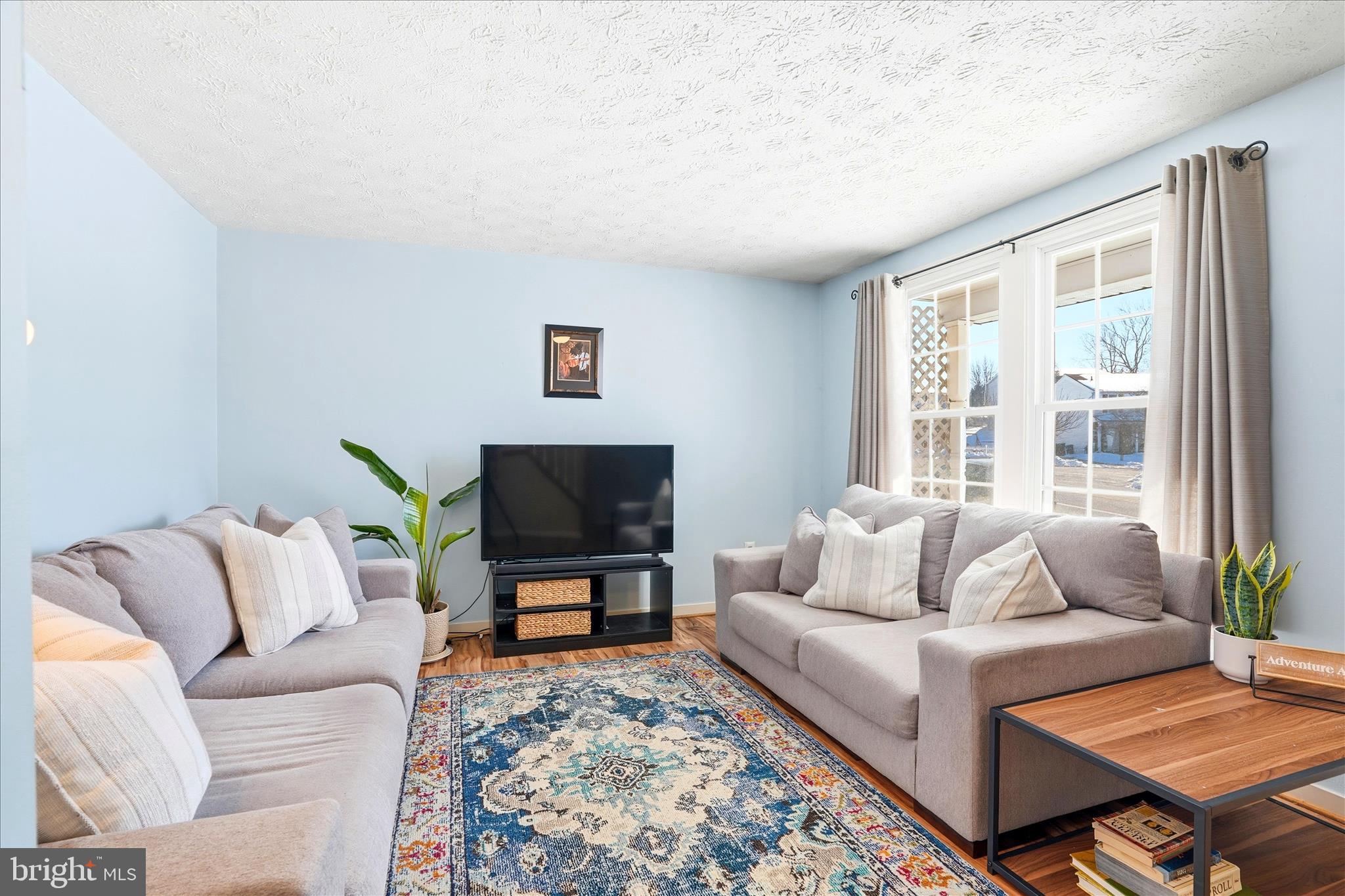 WASHINGTON COURT - Residential