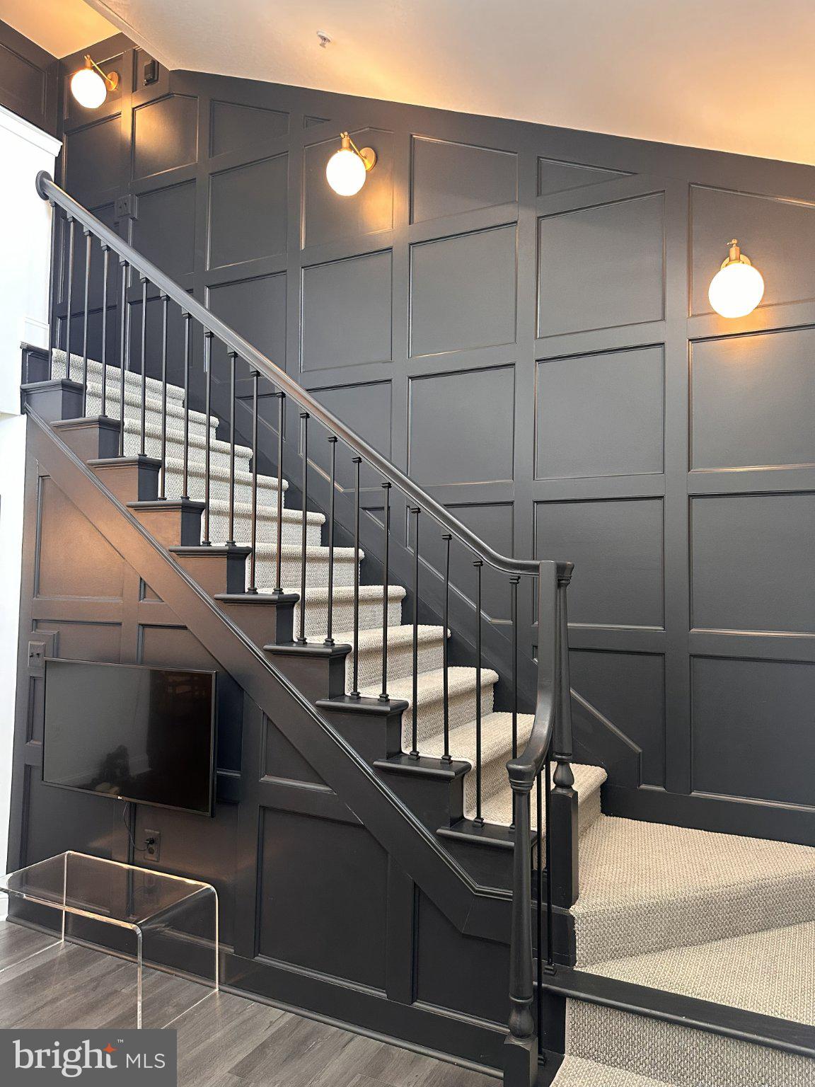 503 SUNSET VIEW TERRACE SE 404