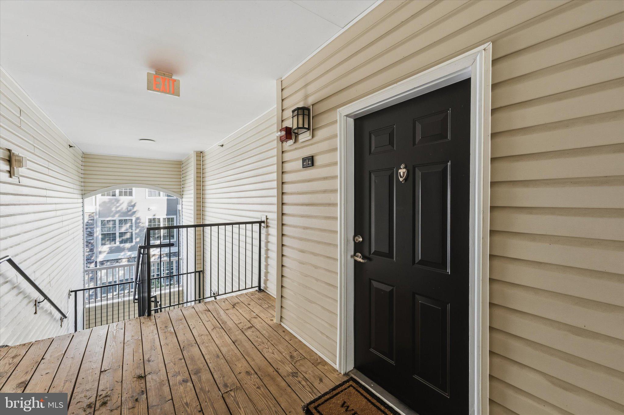503 SUNSET VIEW TERRACE SE 404