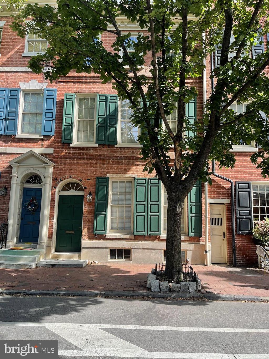 Photo of 235 Pine Street #3RD FL, PHILADELPHIA, PA 19106 (MLS # PAPH2575844)