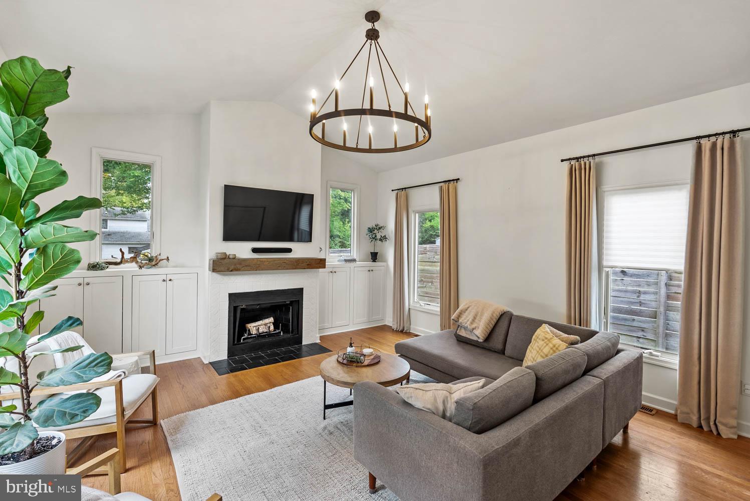 HOMEWOOD - Residential Lease