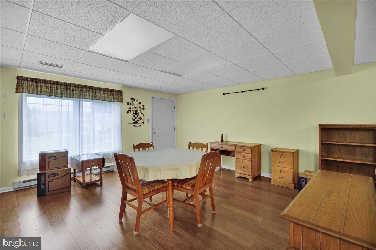 DOGWOOD PL - Residential