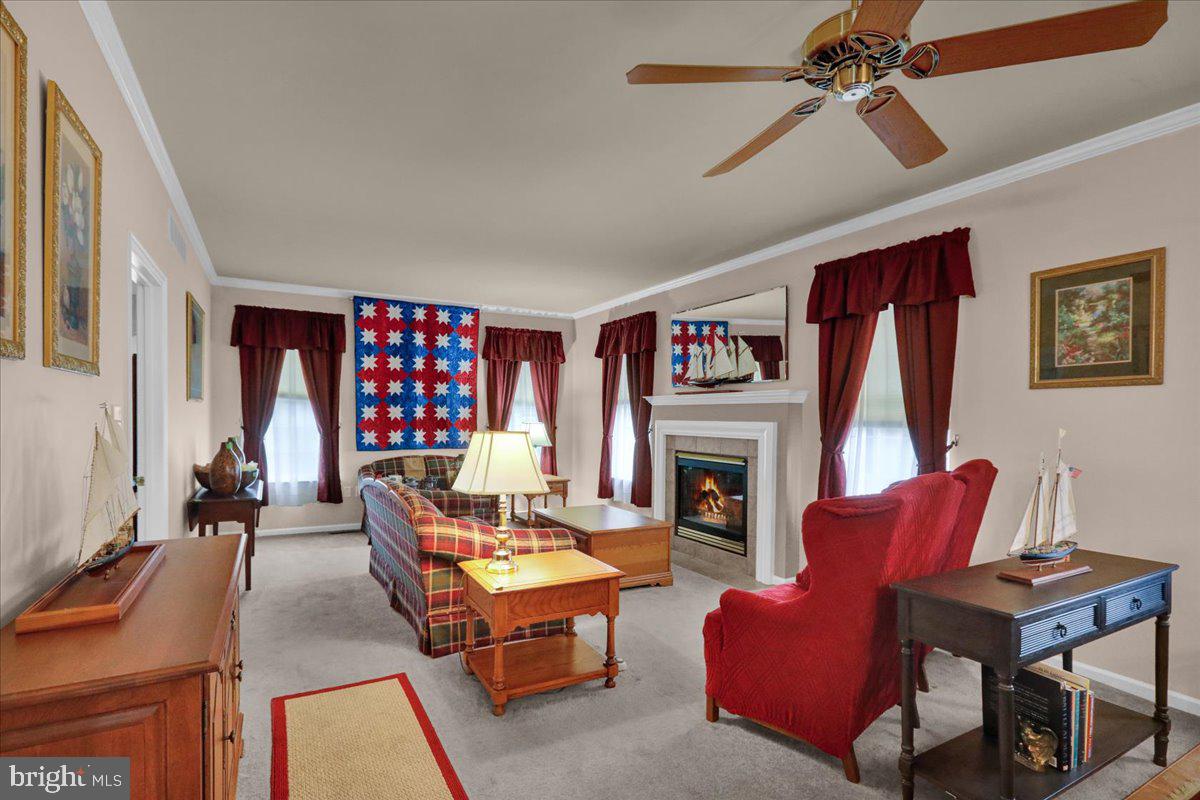 DOGWOOD PL - Residential