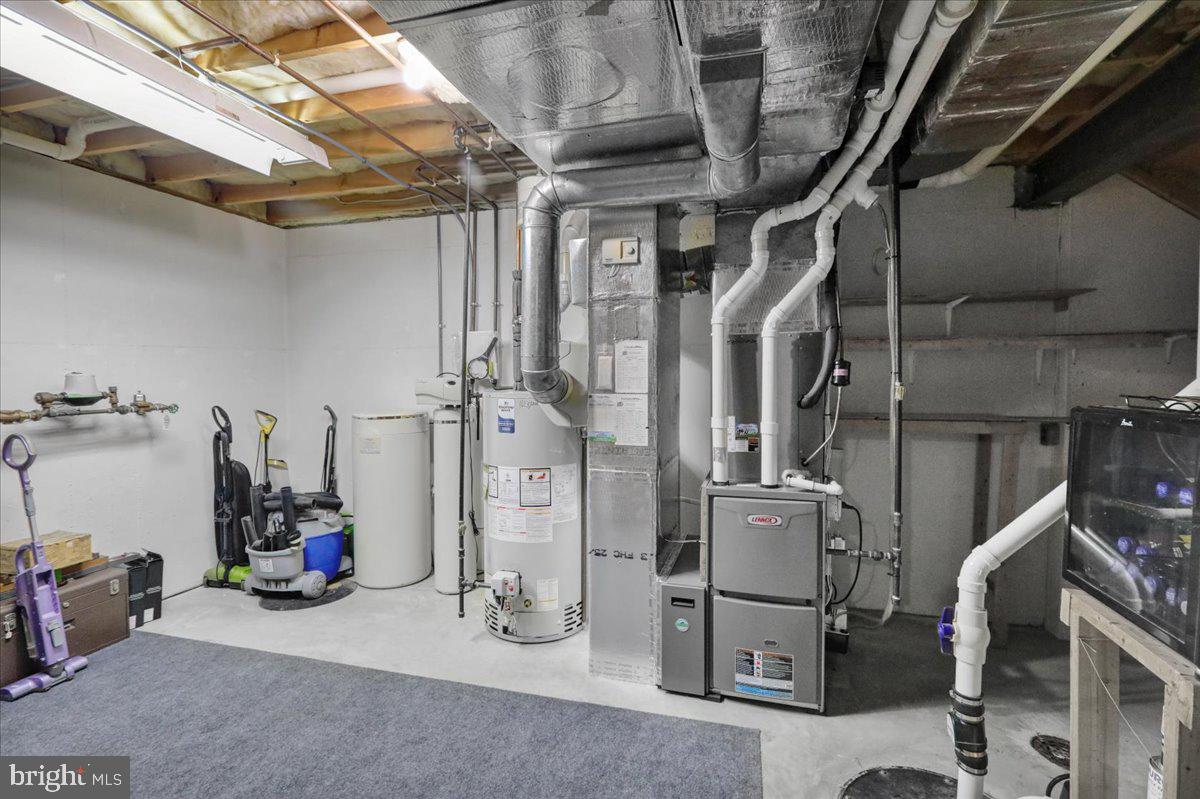 DOGWOOD PL - Residential