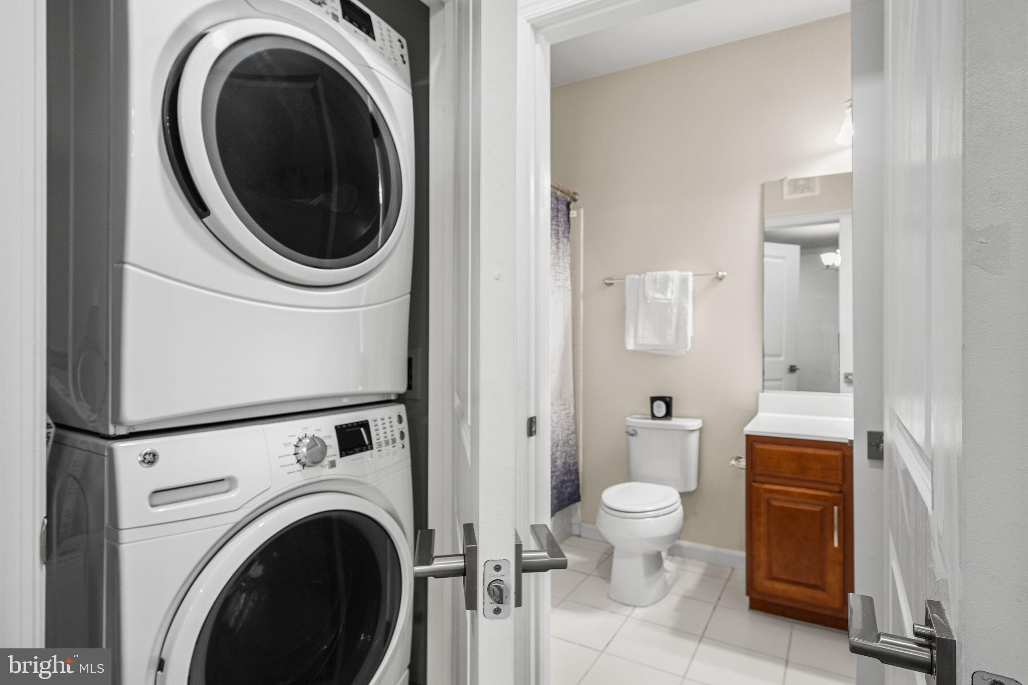 LOUDOUN VALLEY RIDGES - Residential