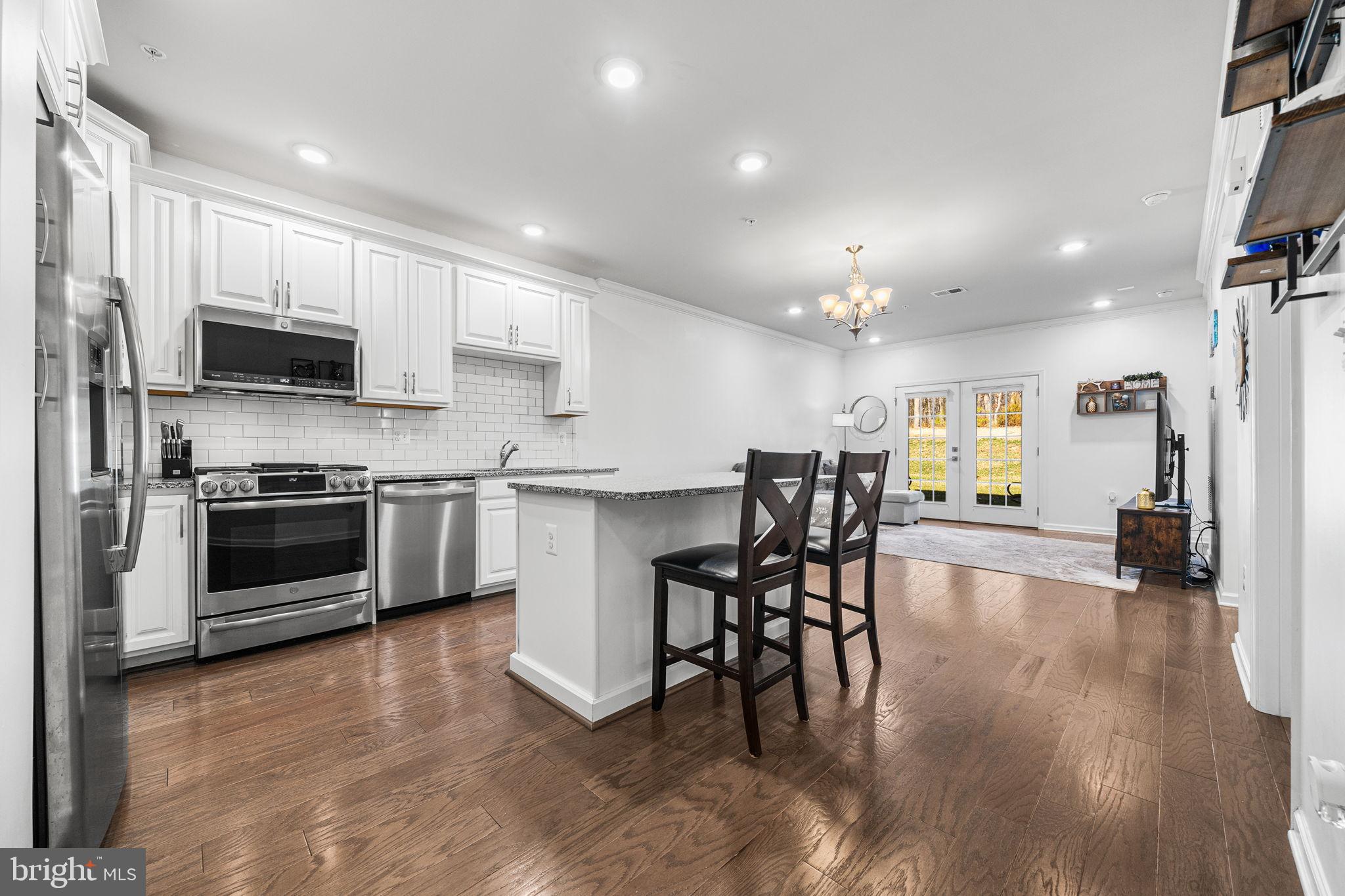 LOUDOUN VALLEY RIDGES - Residential