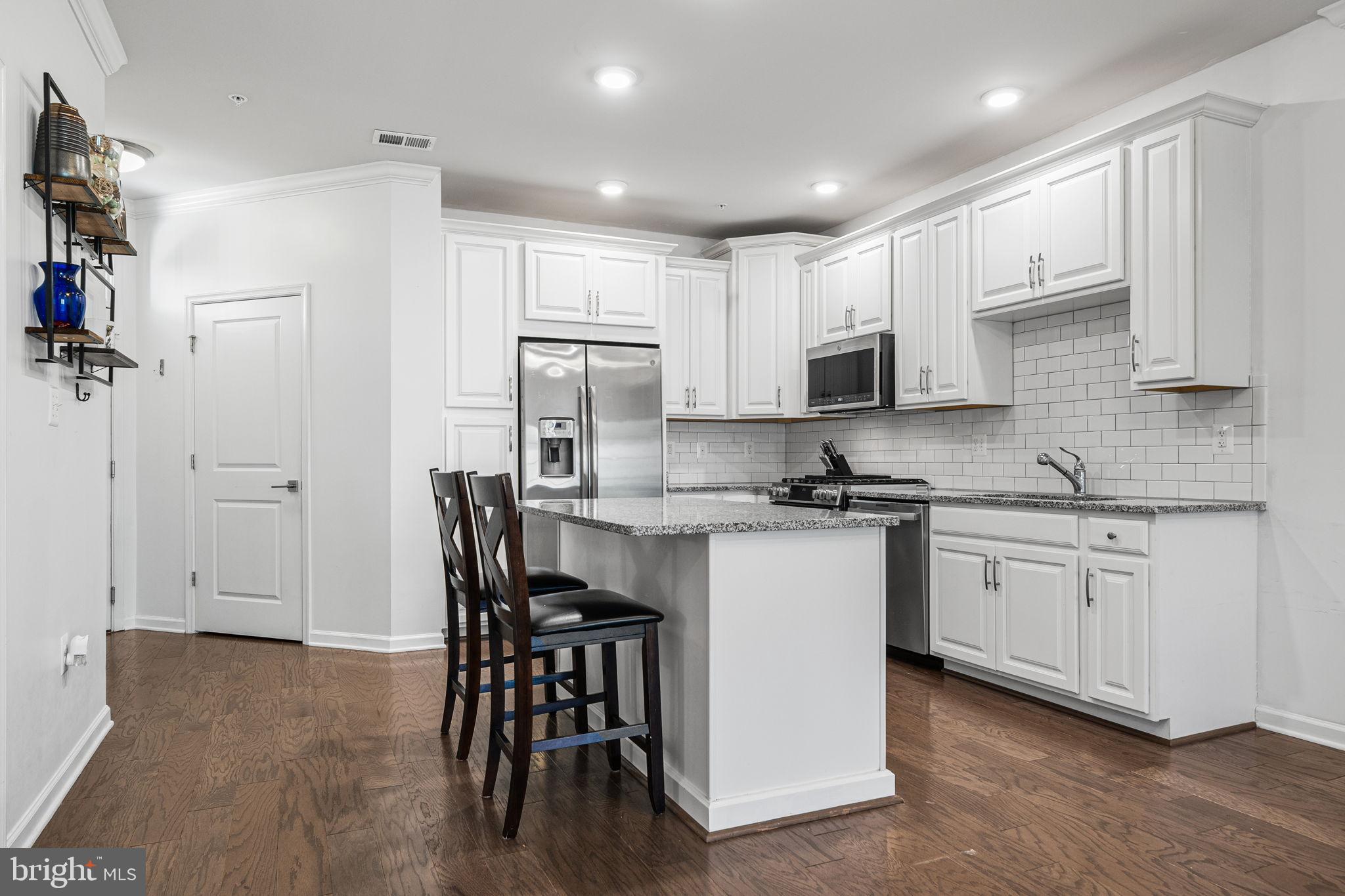 LOUDOUN VALLEY RIDGES - Residential