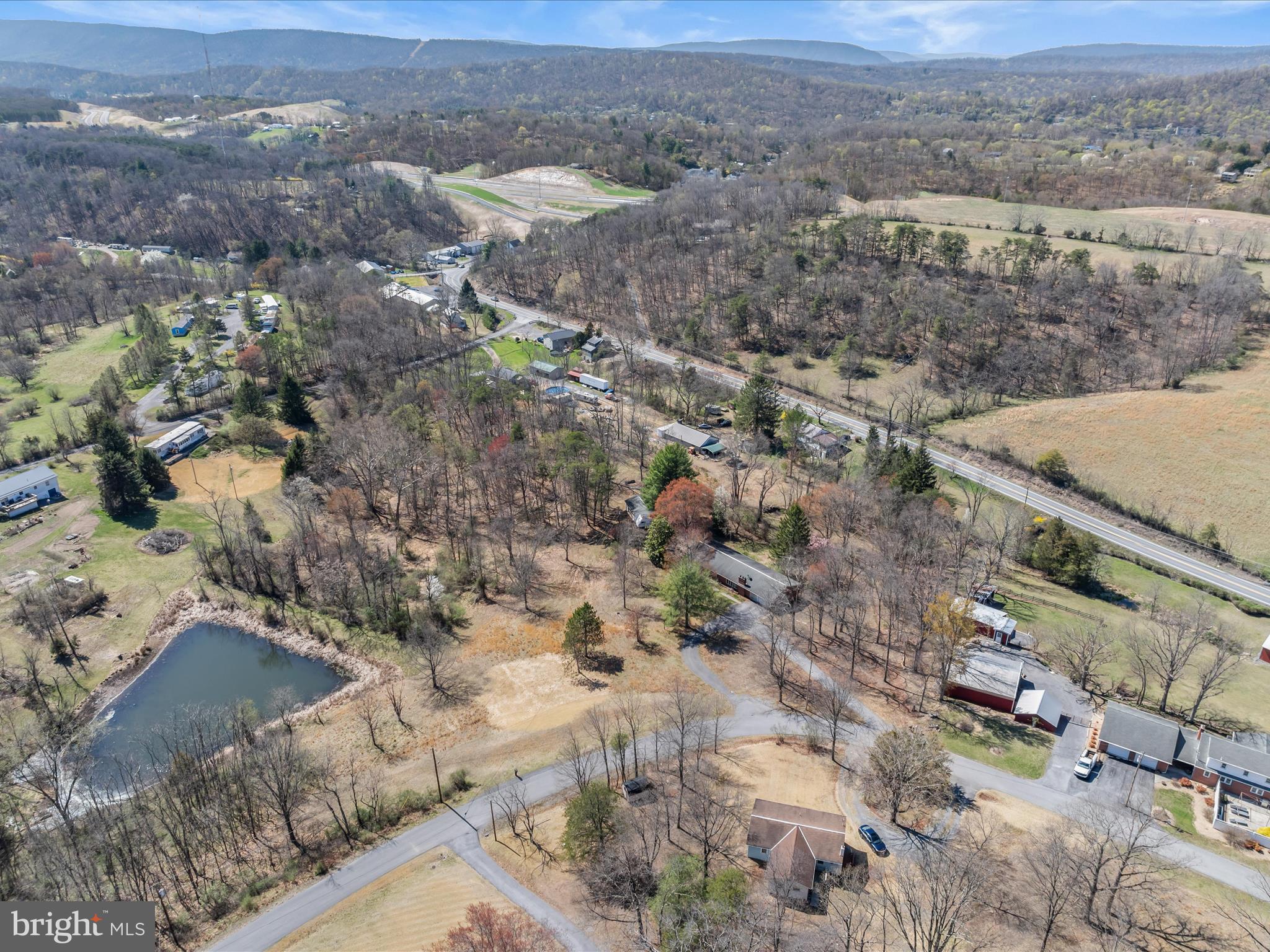 LAKEWOOD HILLS - Residential