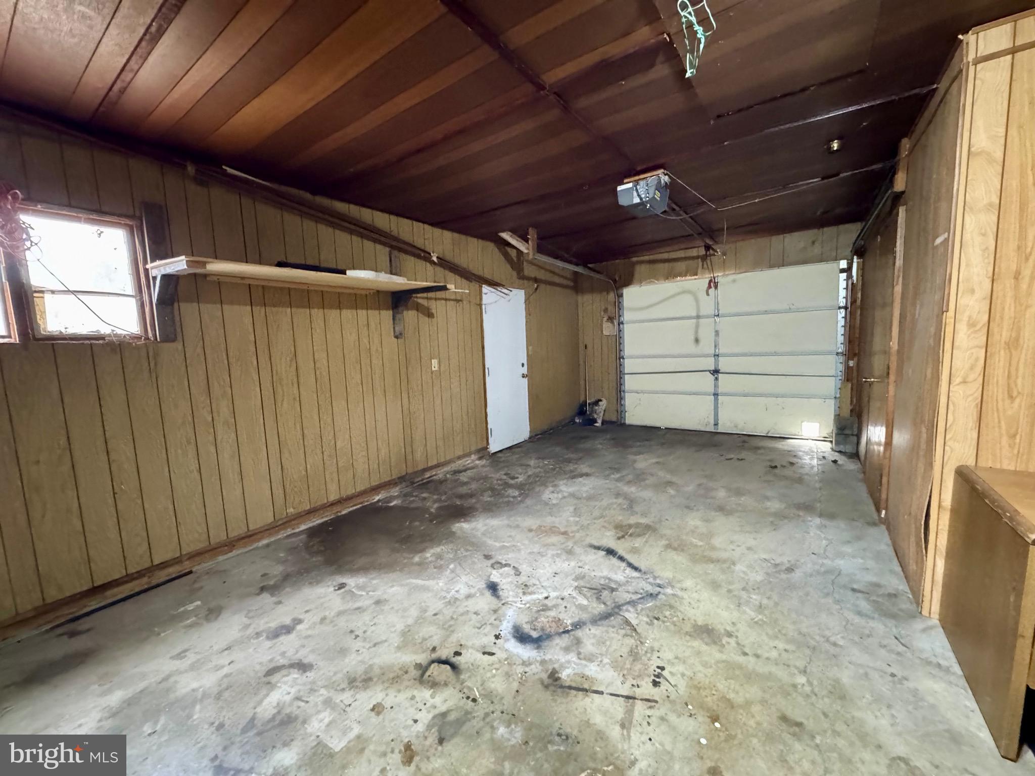 LAKEWOOD HILLS - Residential