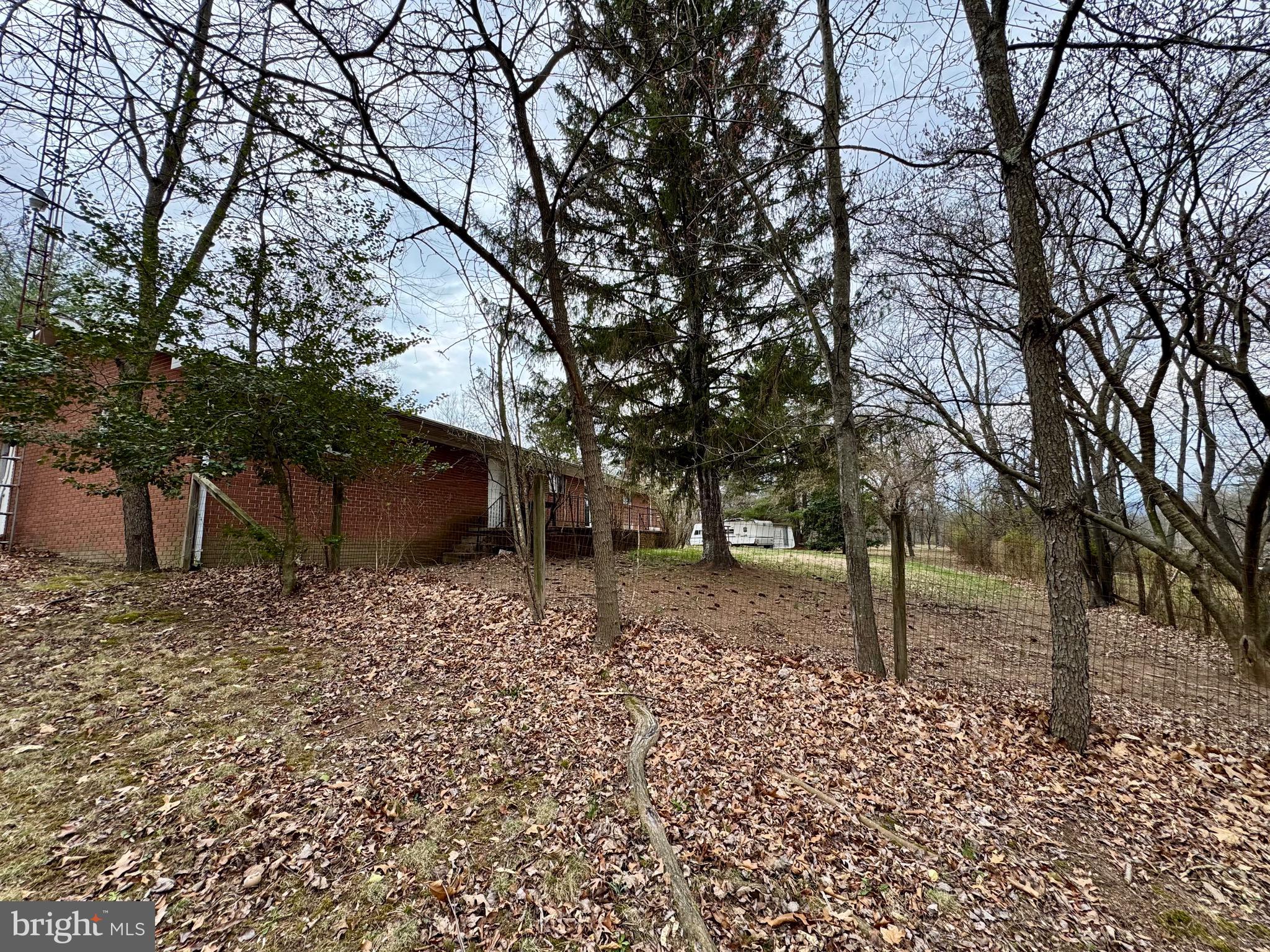 LAKEWOOD HILLS - Residential