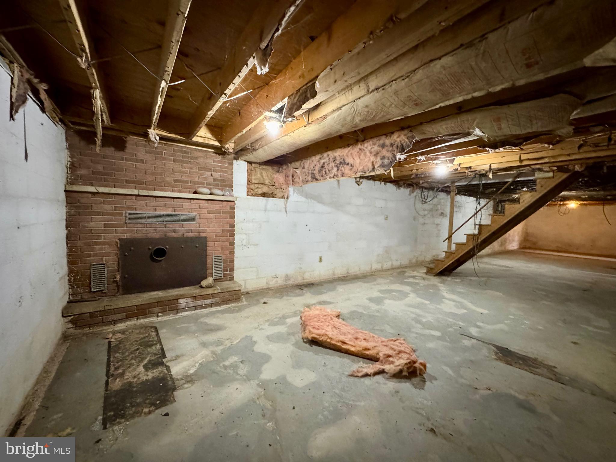 LAKEWOOD HILLS - Residential