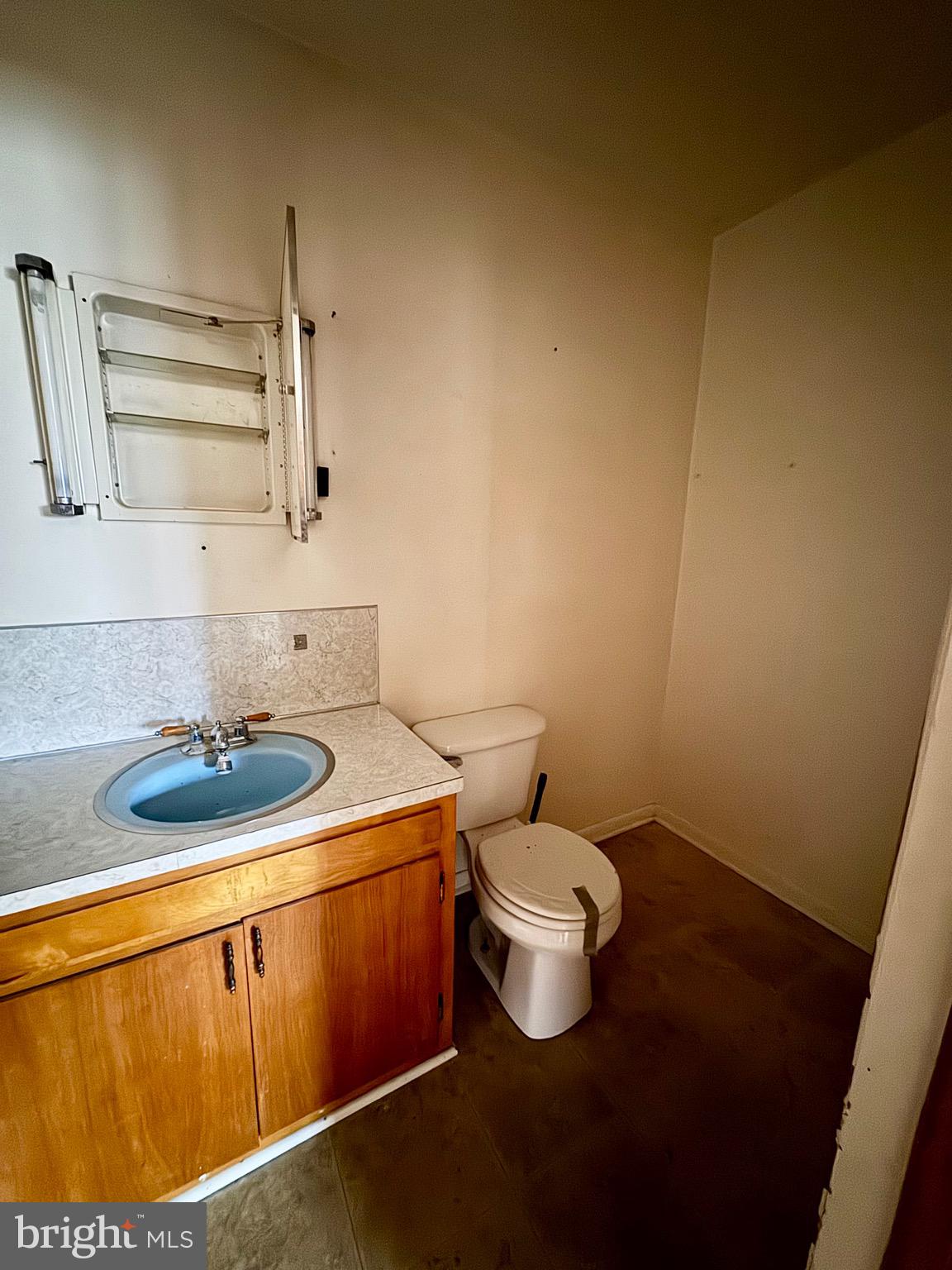 LAKEWOOD HILLS - Residential