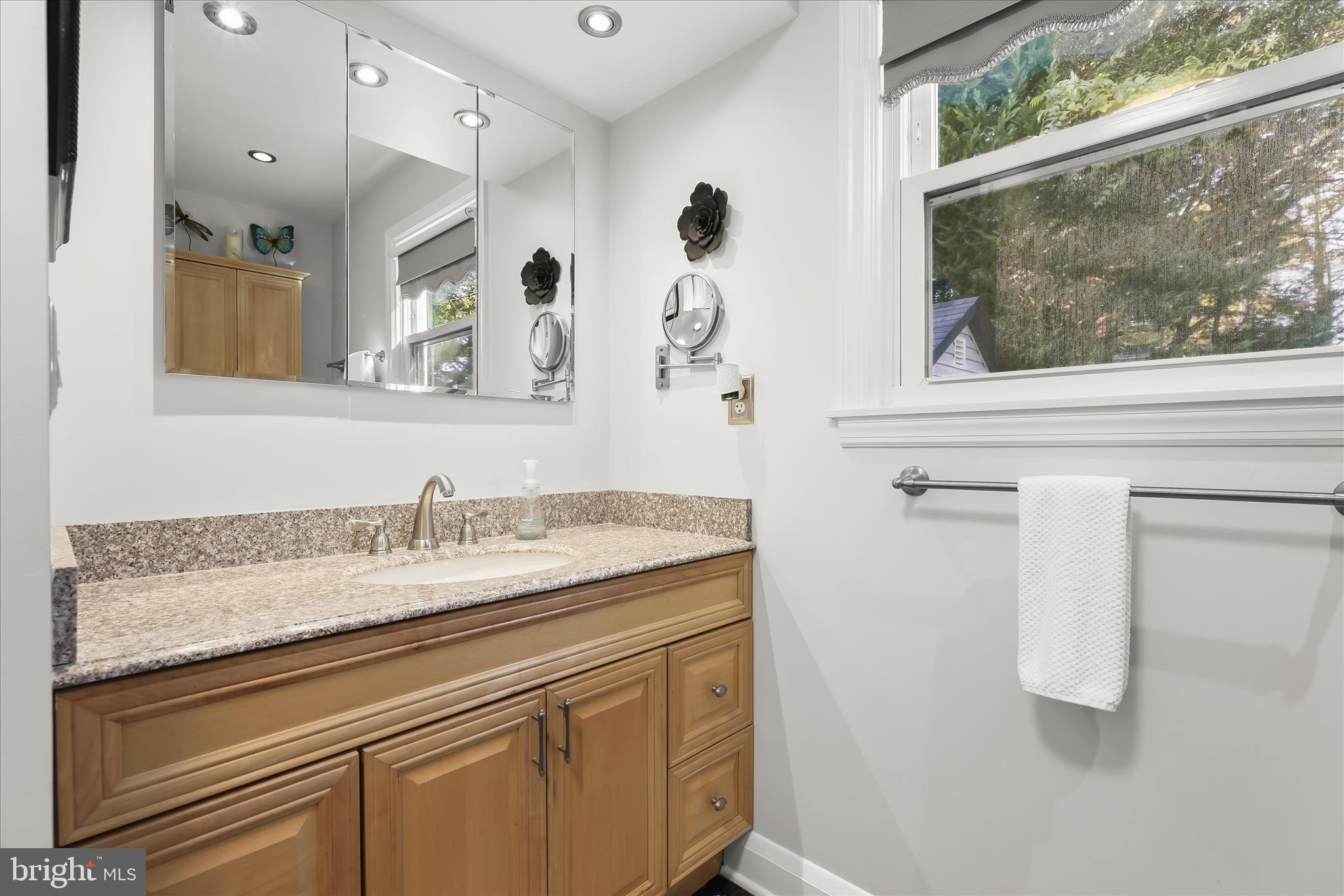 LINDEN HEIGHTS - Residential