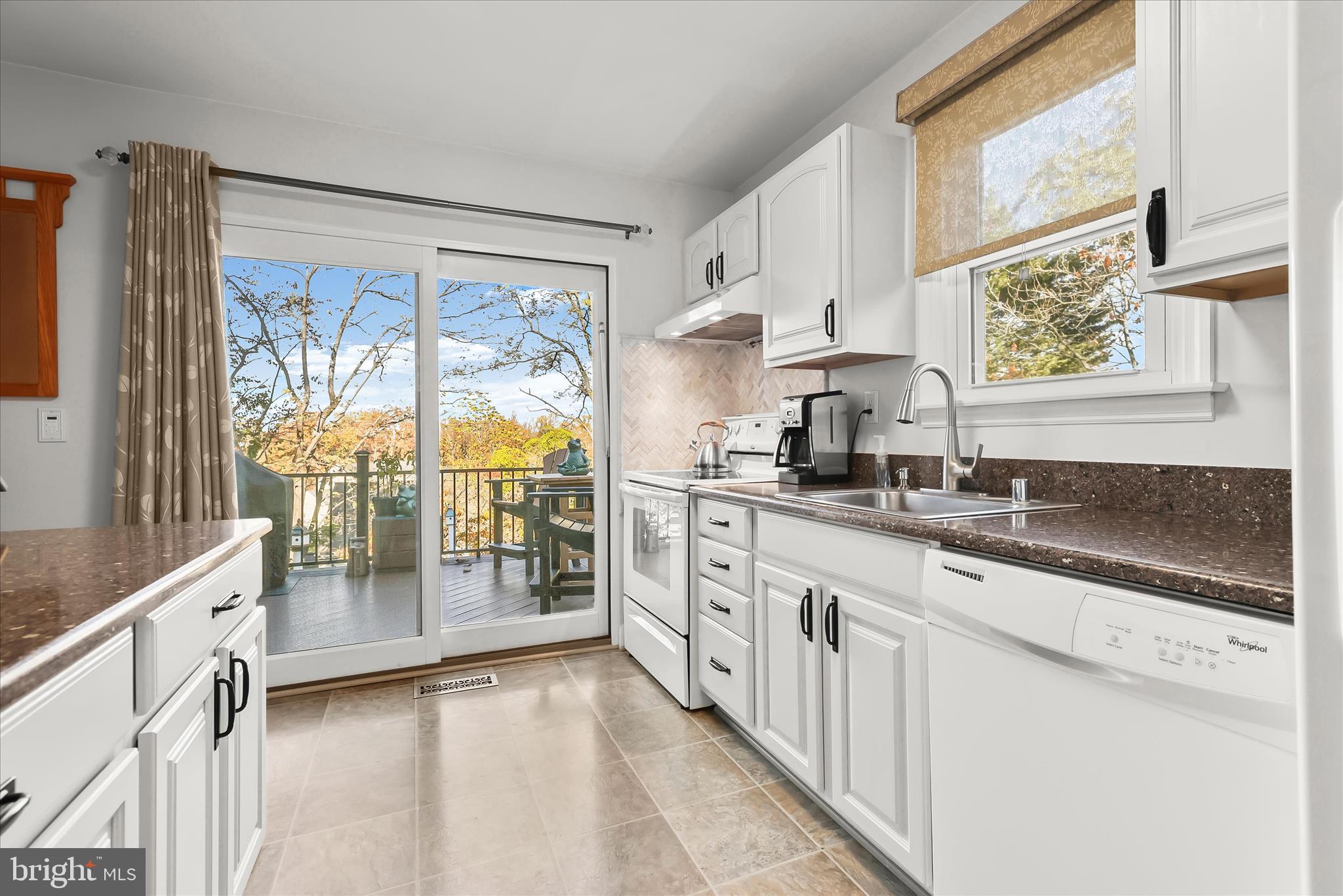 LINDEN HEIGHTS - Residential