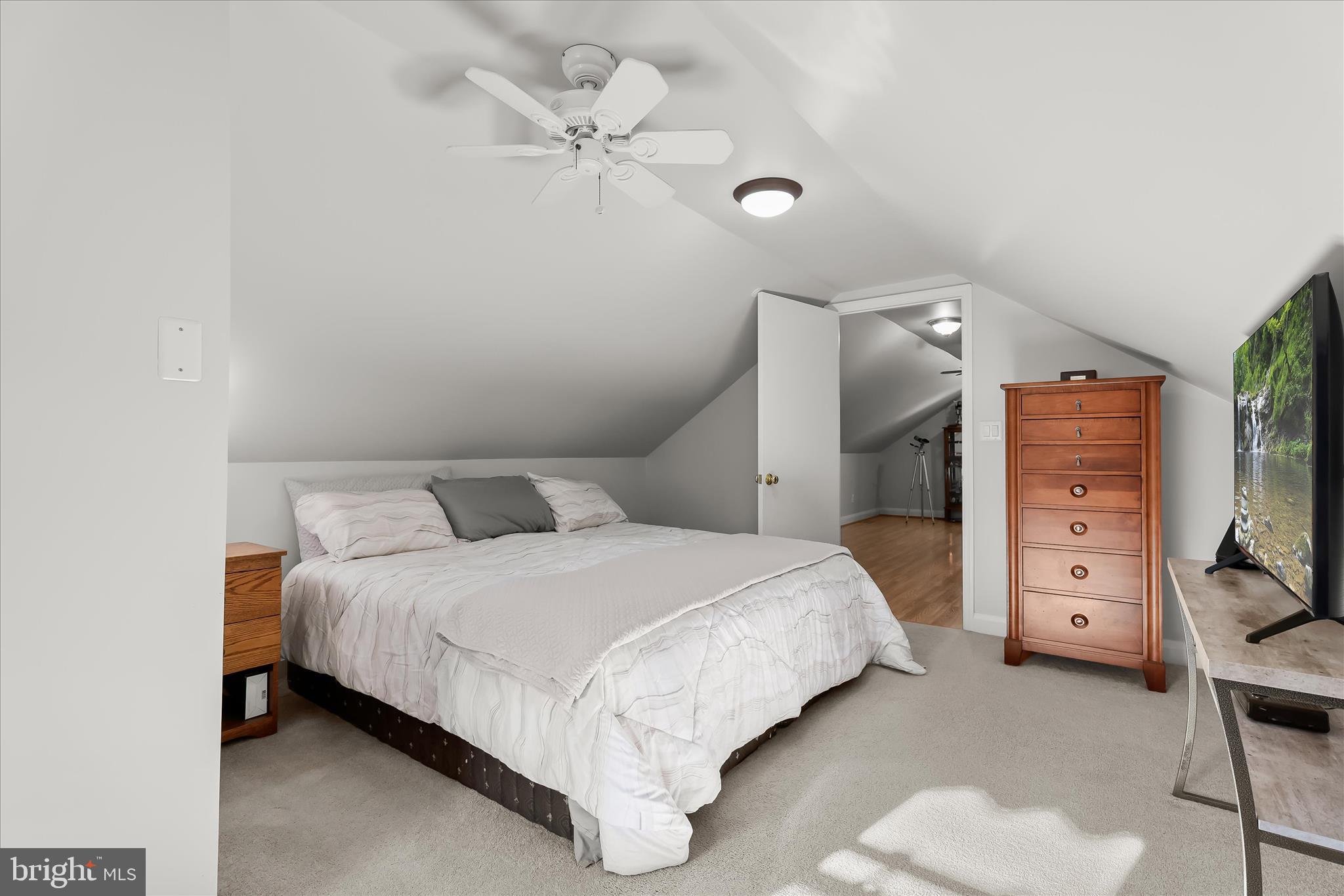 LINDEN HEIGHTS - Residential