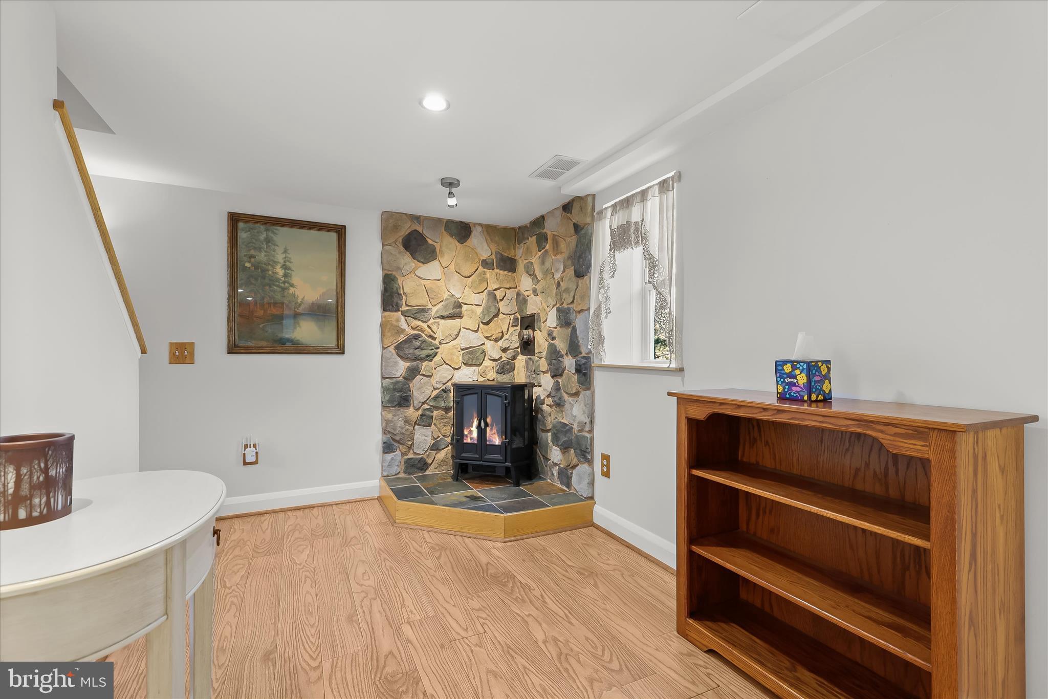 LINDEN HEIGHTS - Residential