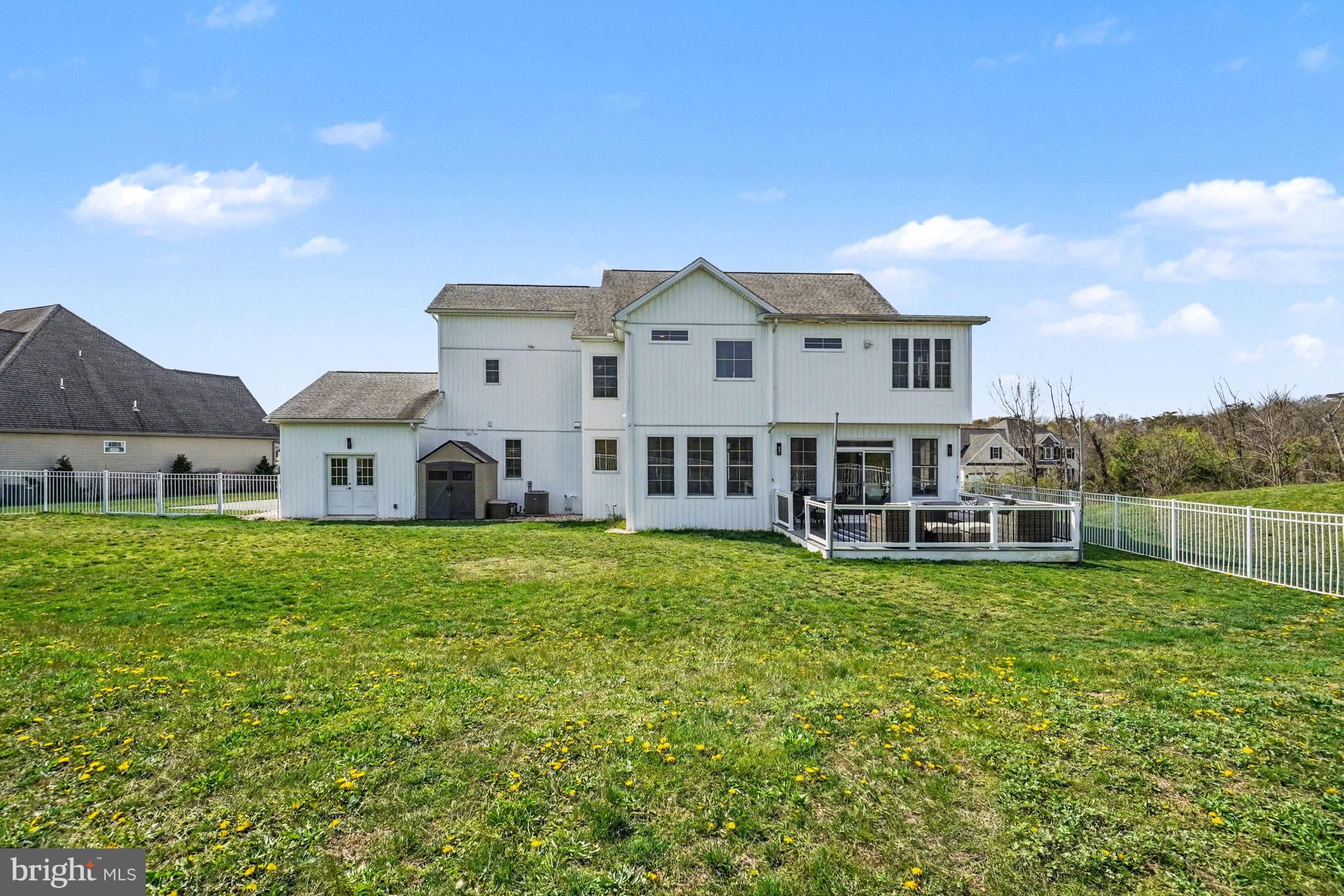 HAWKS LANDING - Residential