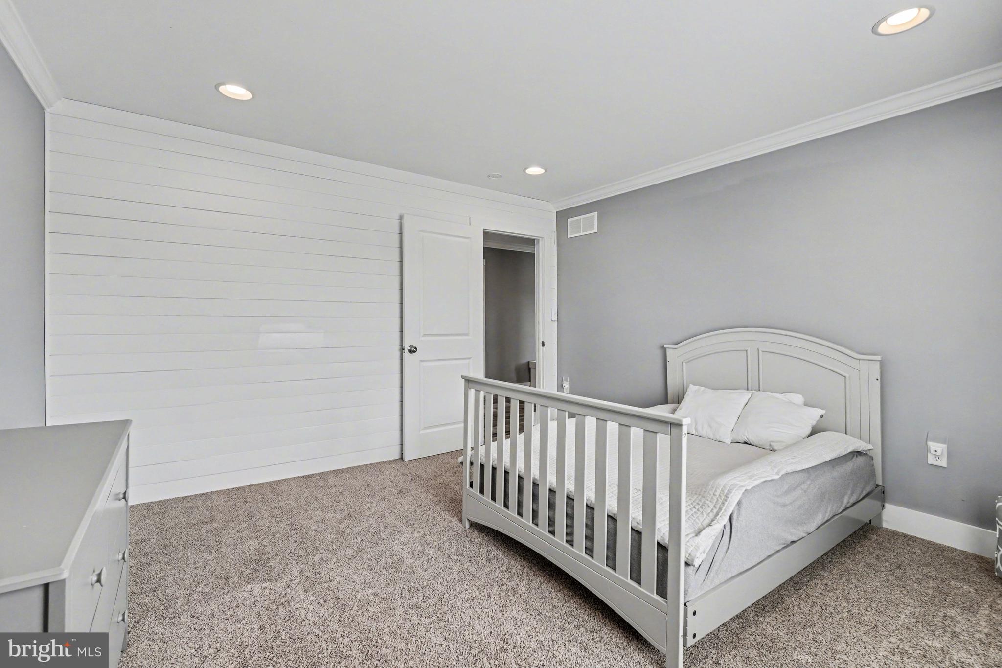 HAWKS LANDING - Residential