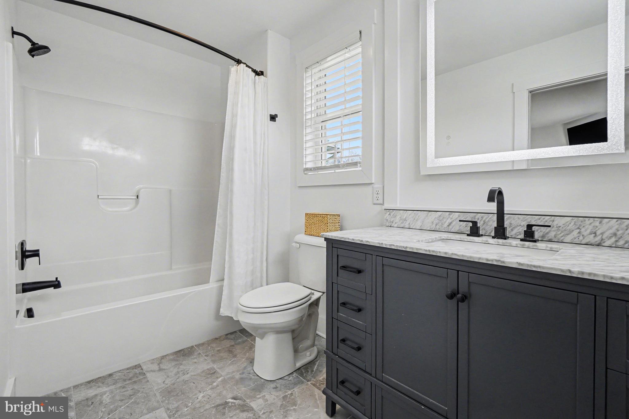 HAWKS LANDING - Residential